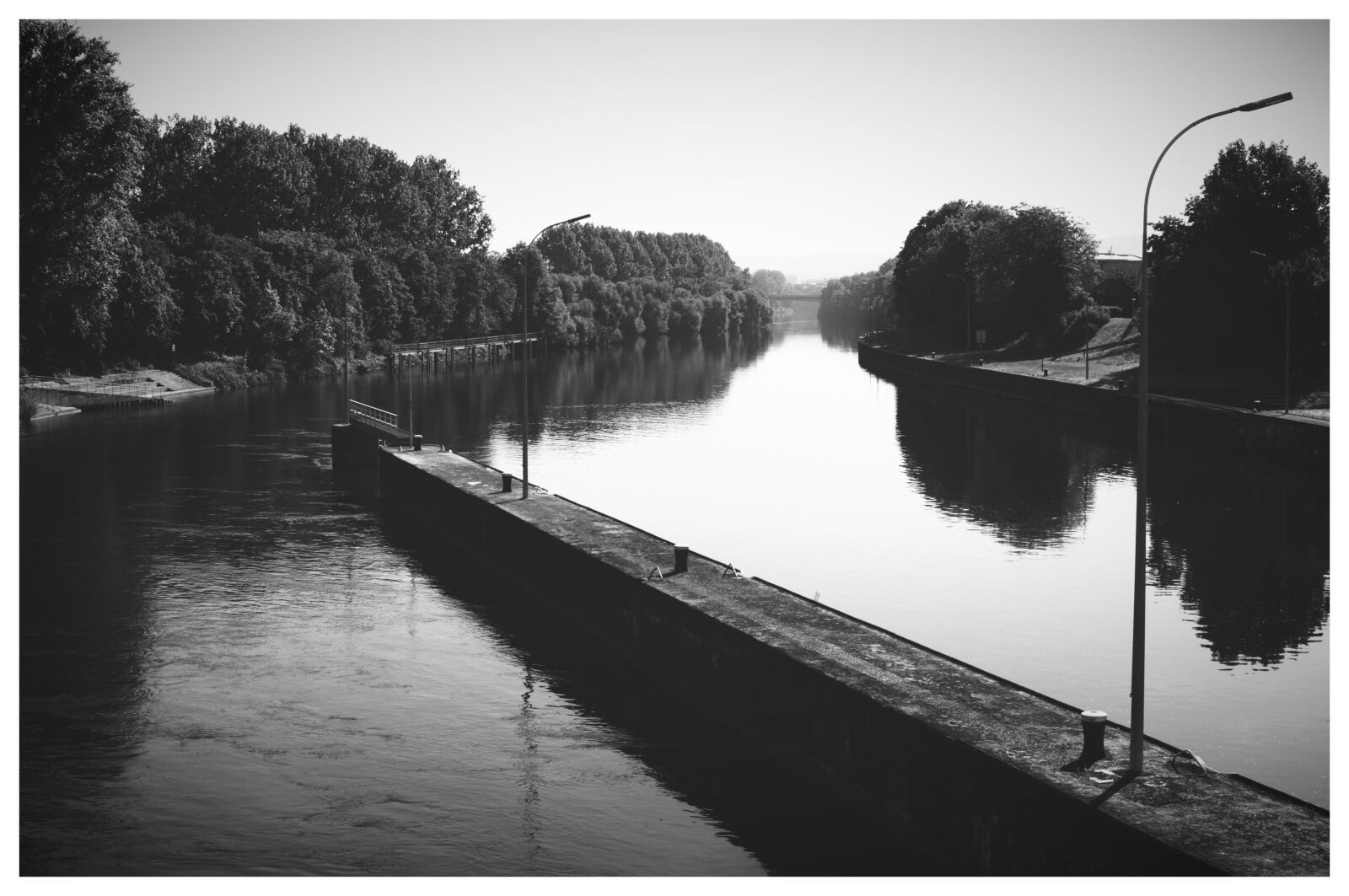 Nikon D5000 sample photo. River, lock, water photography
