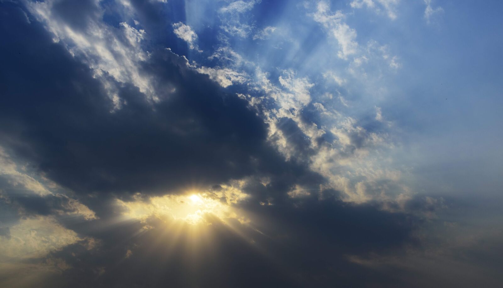 Nikon D3400 sample photo. Sky, cloudscape, clouds photography
