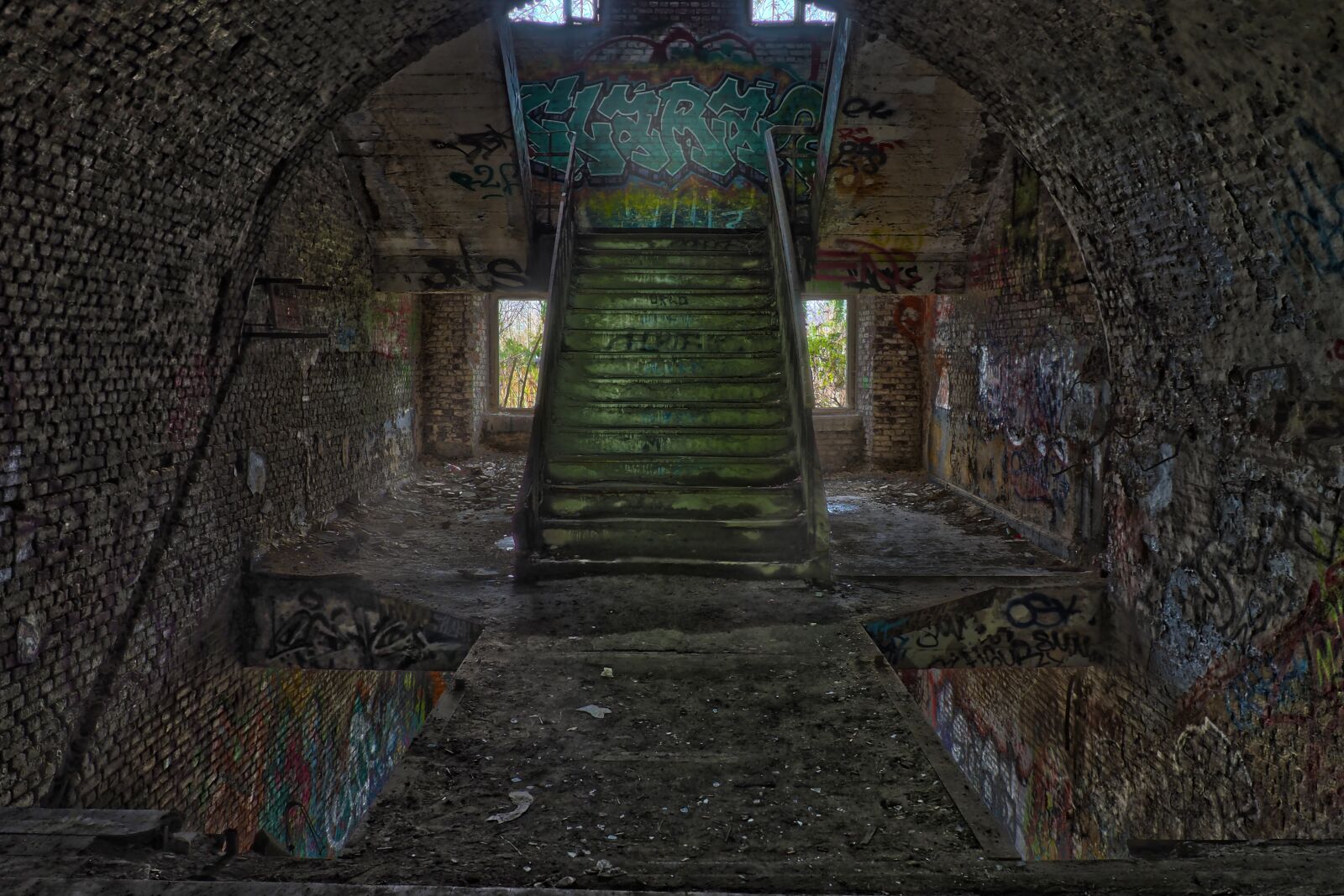 Olympus OM-D E-M10 sample photo. Lost places, barracks, pforphoto photography