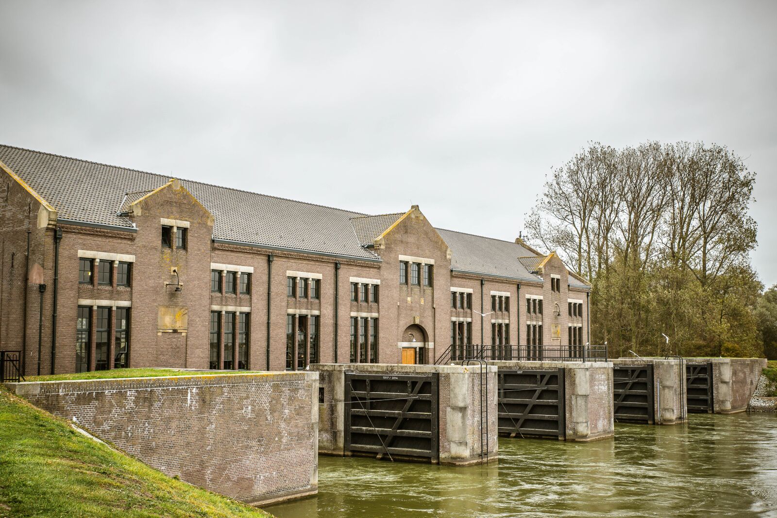Canon EOS 6D Mark II sample photo. Woudagemaal, lemmer, ijsselmeer photography