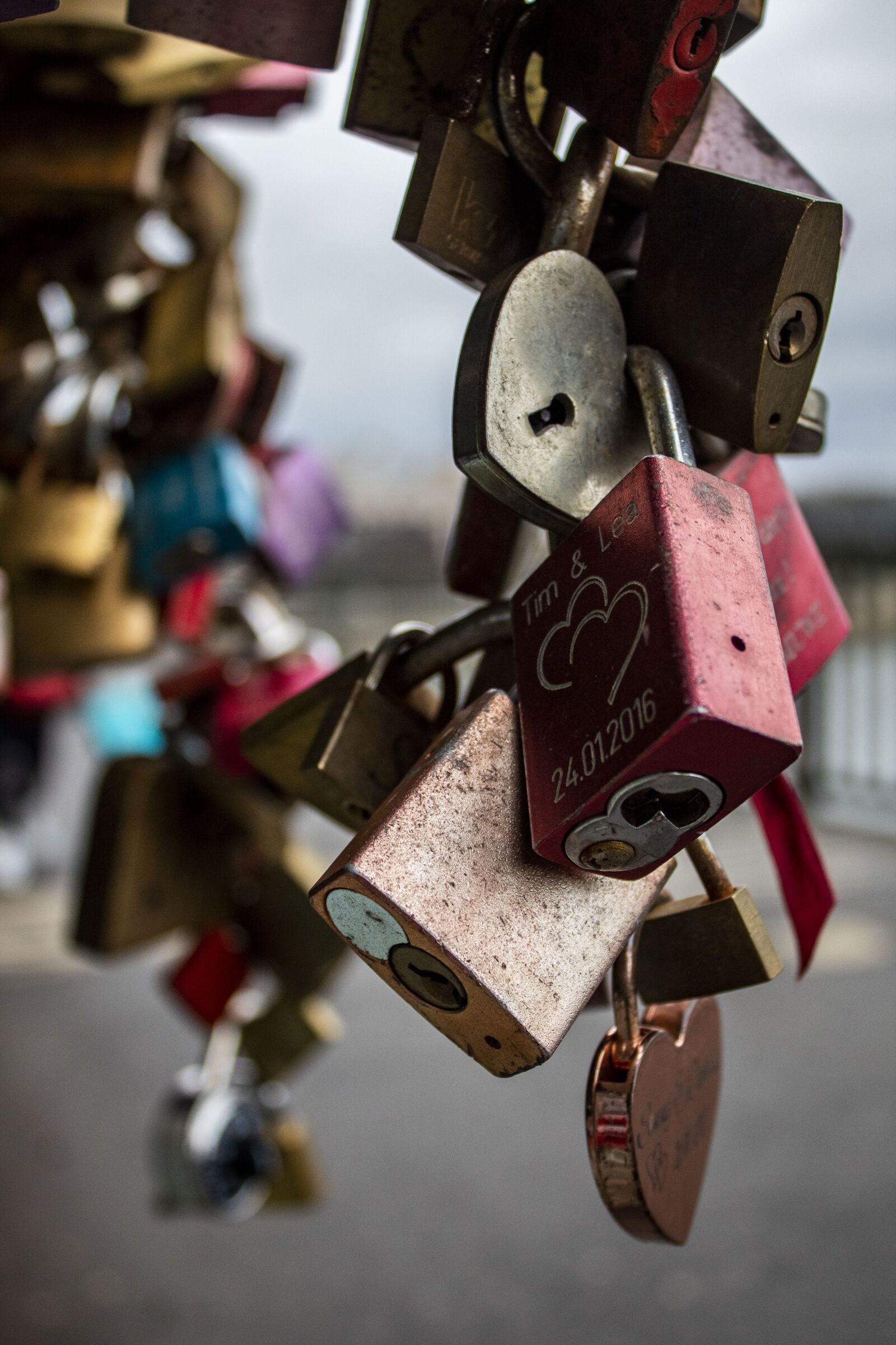 Canon EOS 1300D (EOS Rebel T6 / EOS Kiss X80) sample photo. Locks, germany, bridge photography