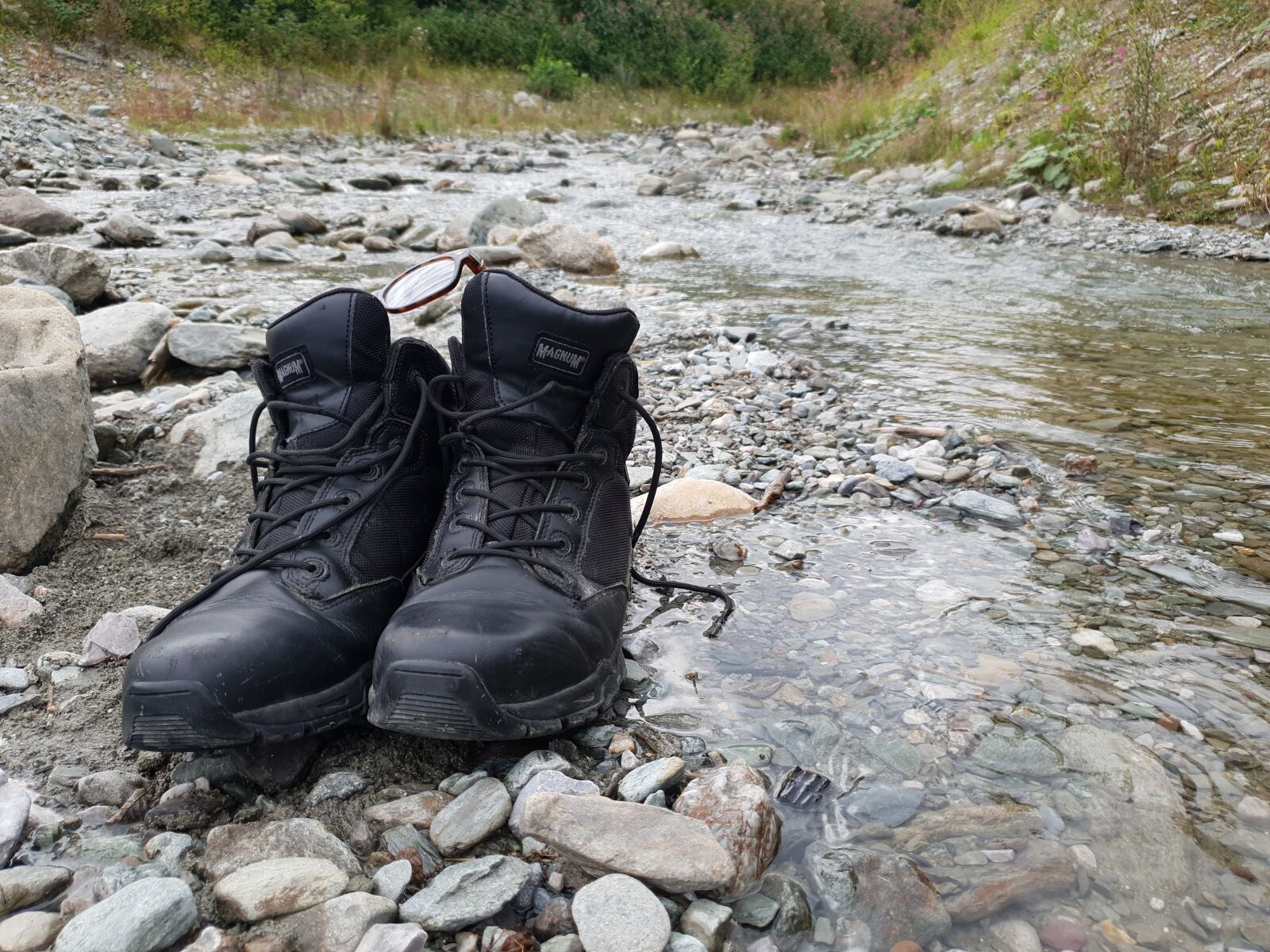 Samsung Galaxy S9+ sample photo. Shoe, river, mountains photography