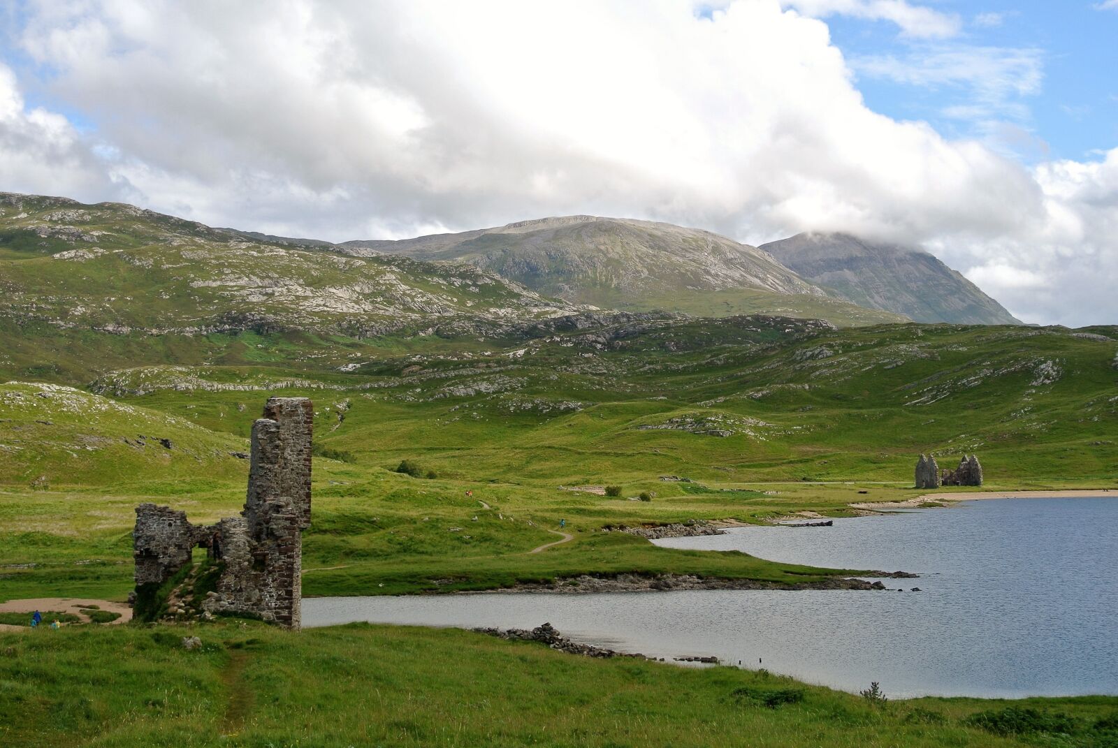 Nikon 1 Nikkor VR 10-30mm F3.5-5.6 sample photo. Castle, scotland, ardvreck photography