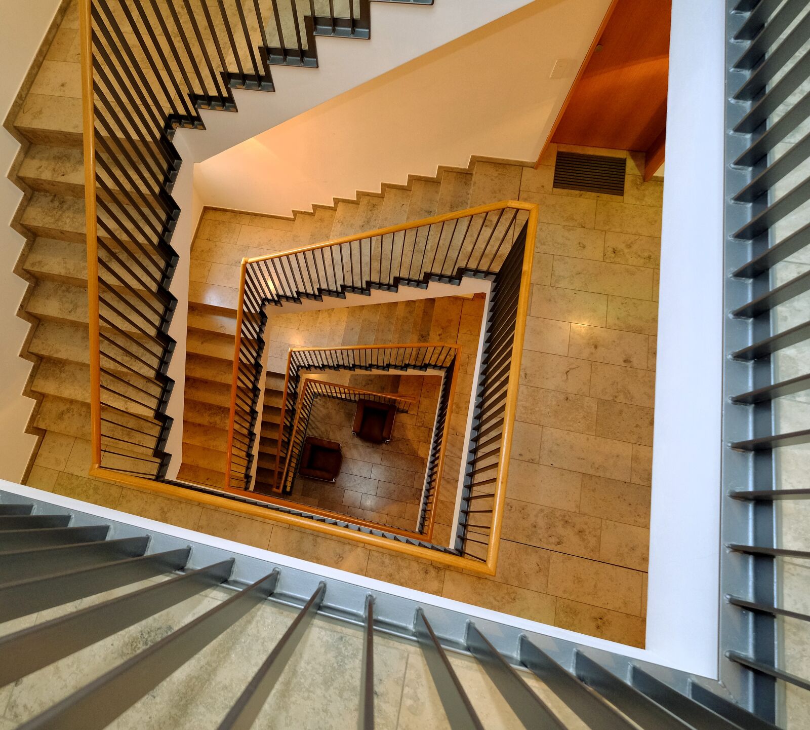 Fujifilm XF 10-24mm F4 R OIS sample photo. Stairs, staircase, lighting photography