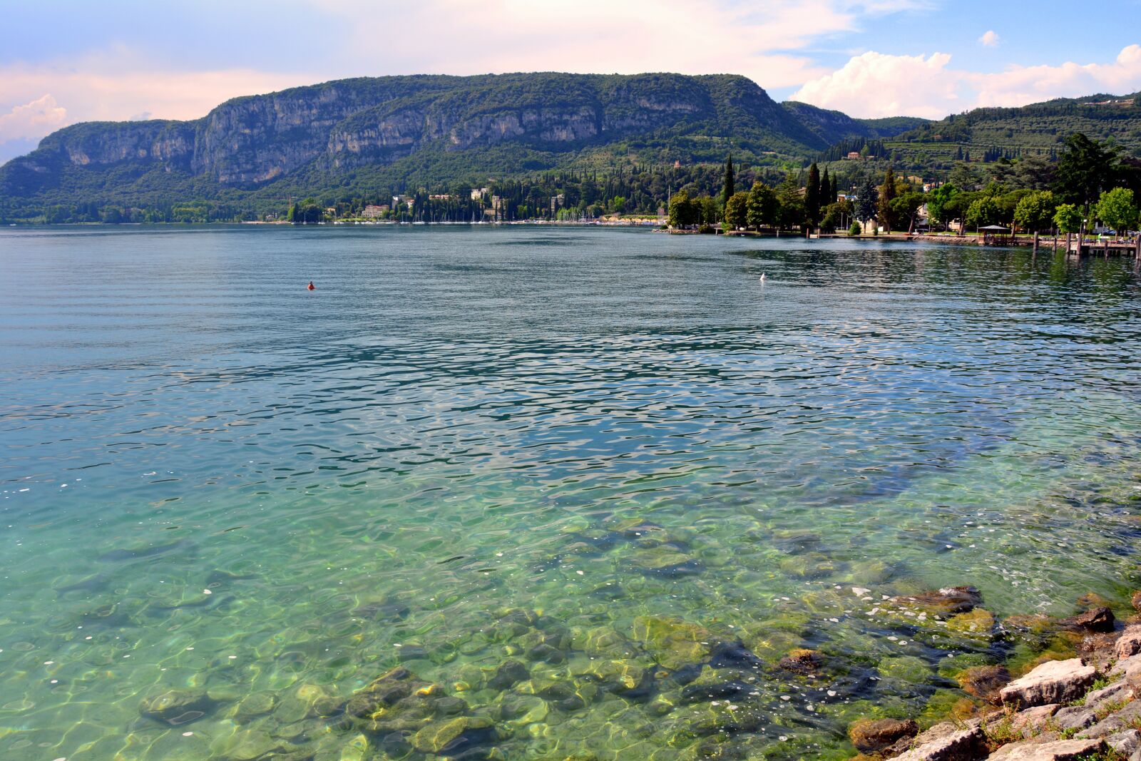 Nikon D7100 sample photo. Clear, lake, garda photography
