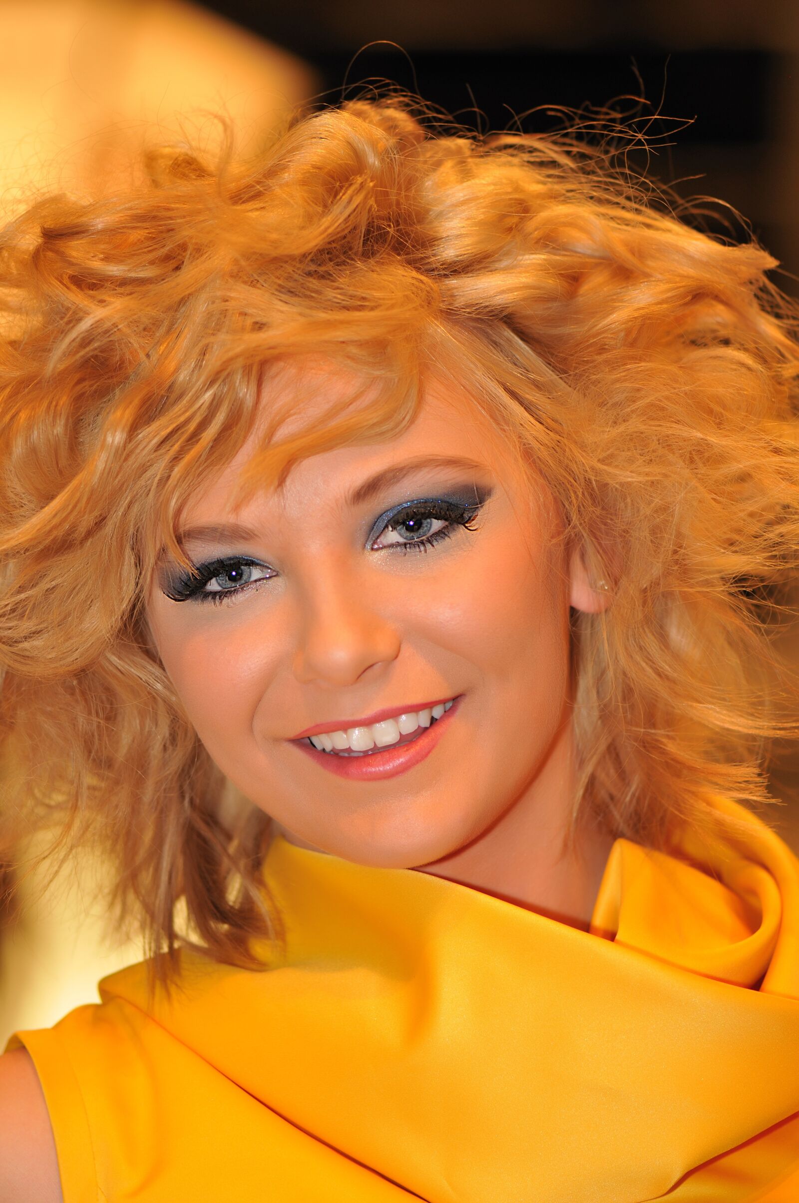 Nikon D300 sample photo. Hairstyle, model, mannequin photography