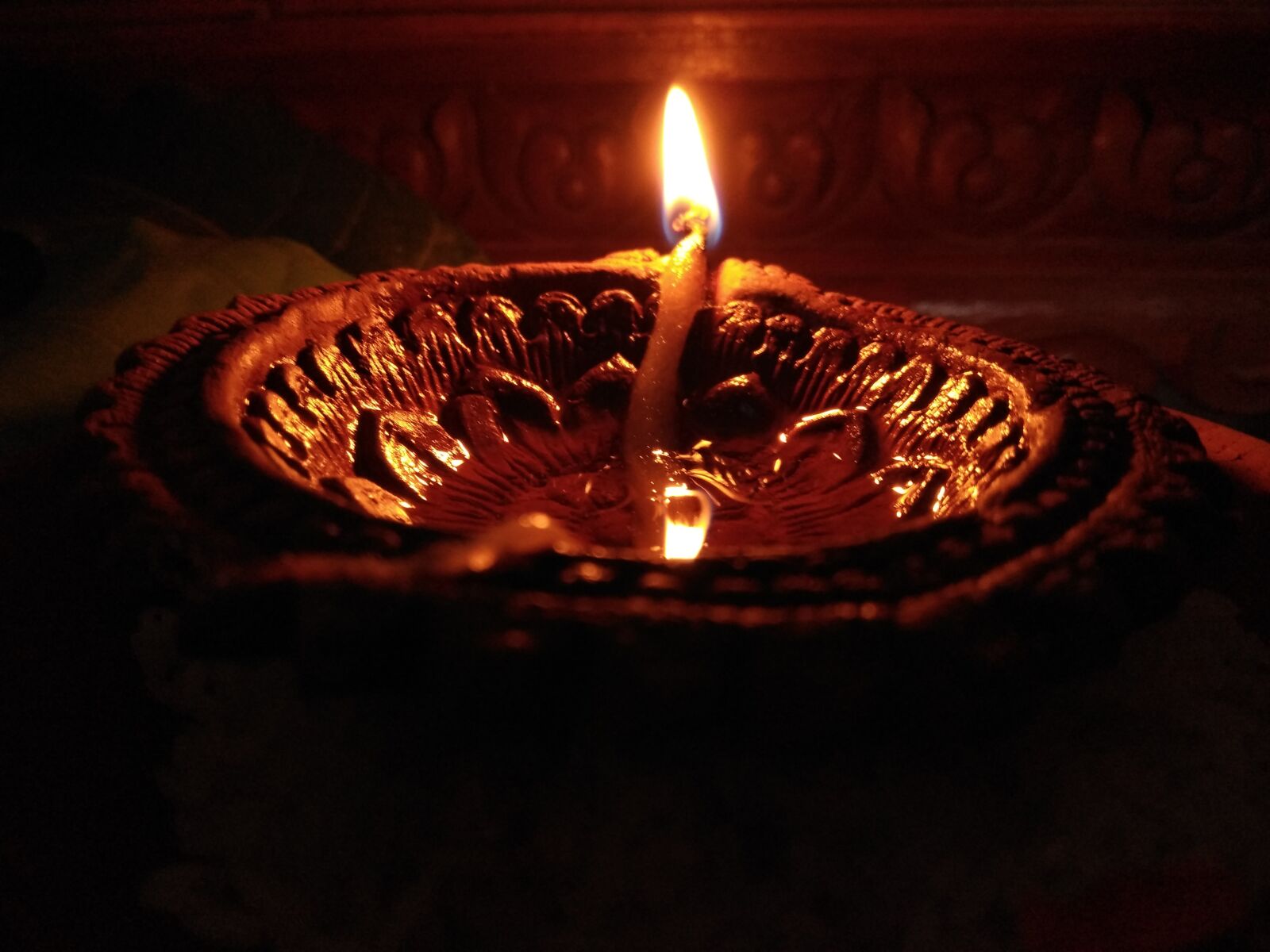 Xiaomi Redmi Note 4 sample photo. Diwali, diya, light photography