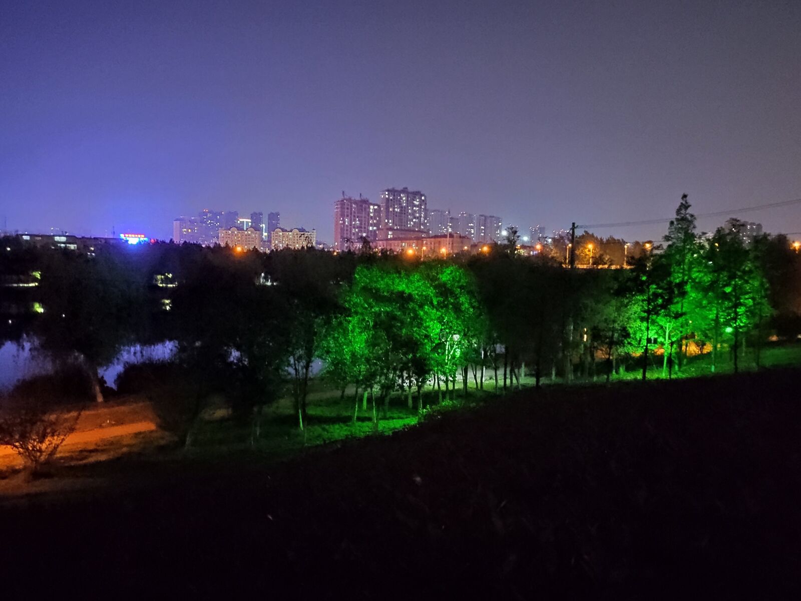 Xiaomi Redmi K20 Pro sample photo. Night view, light, lake photography