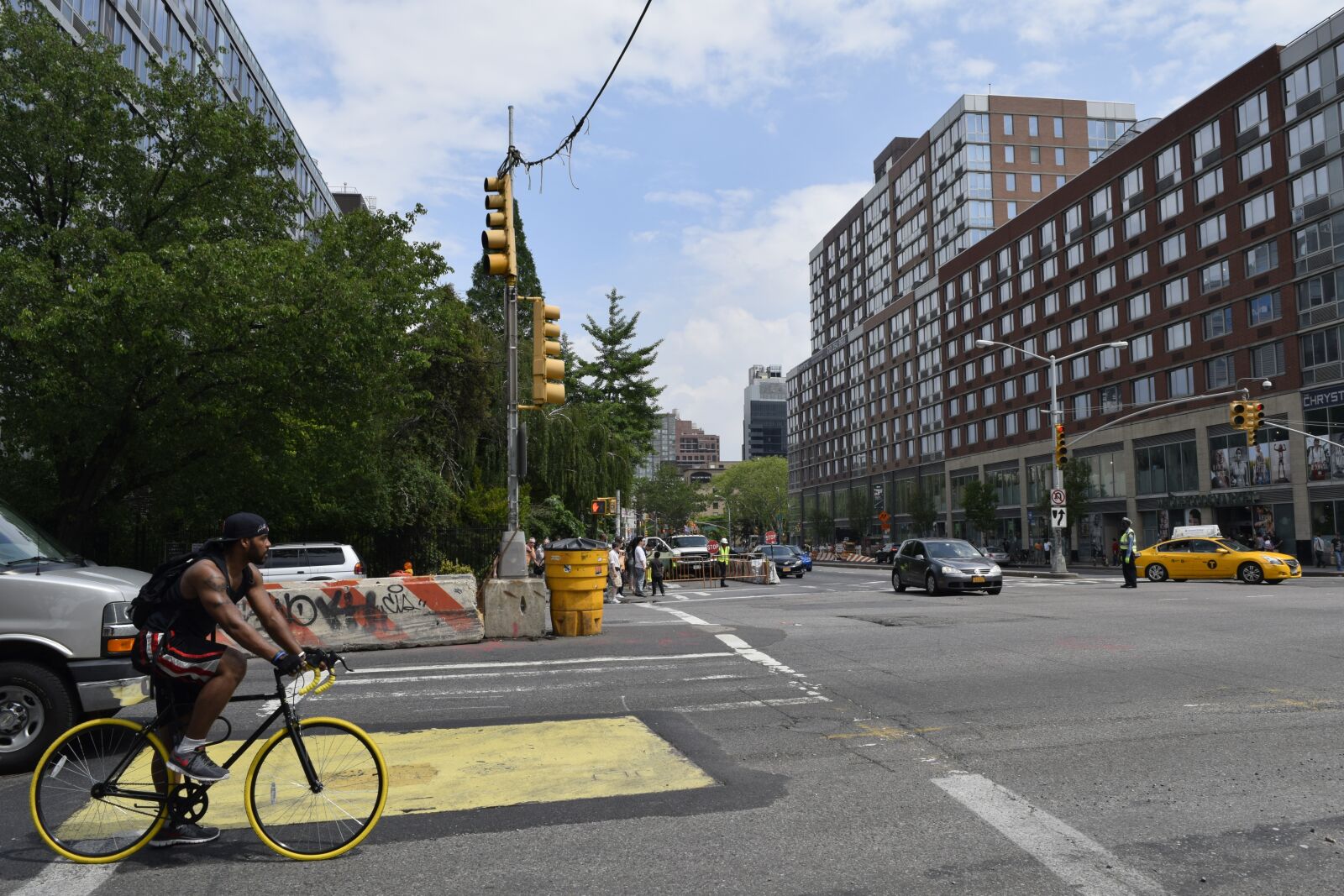 Nikon D3300 sample photo. New york, cyclists, bike photography