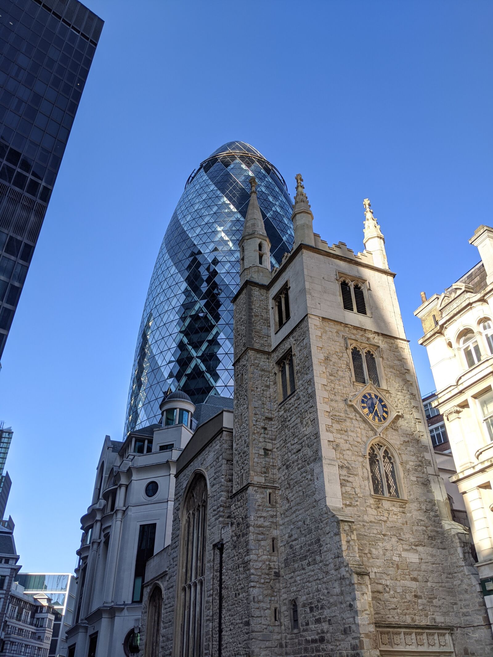 Google Pixel 3a sample photo. Lockdown, london, city photography