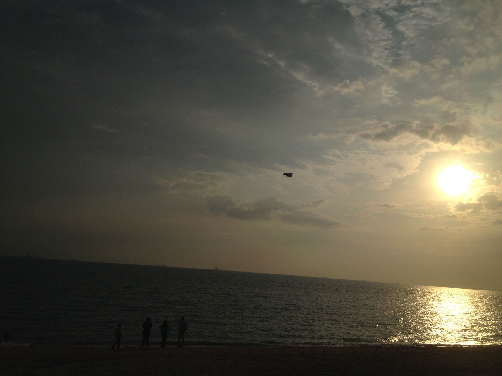 iPhone 4S back camera 4.28mm f/2.4 sample photo. Scenic, view, of, sea photography