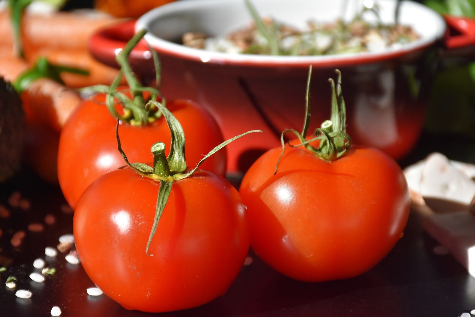 Nikon D7200 sample photo. Tomatoes, cook, vegetarian photography