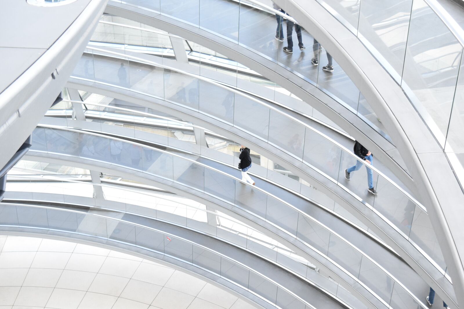Nikon D3300 sample photo. Bundestag, people, spiral photography