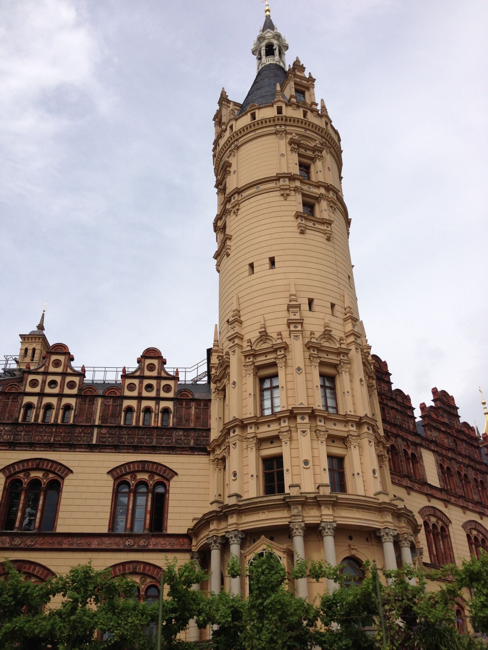 Apple iPhone 5 sample photo. Tower, schwerin, mecklenburg western photography