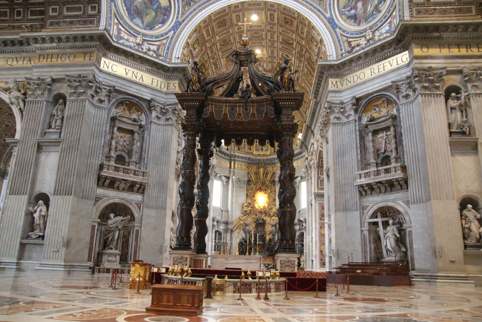 Canon EOS 70D + Tamron SP AF 17-50mm F2.8 XR Di II LD Aspherical (IF) sample photo. Basilica, vatican photography