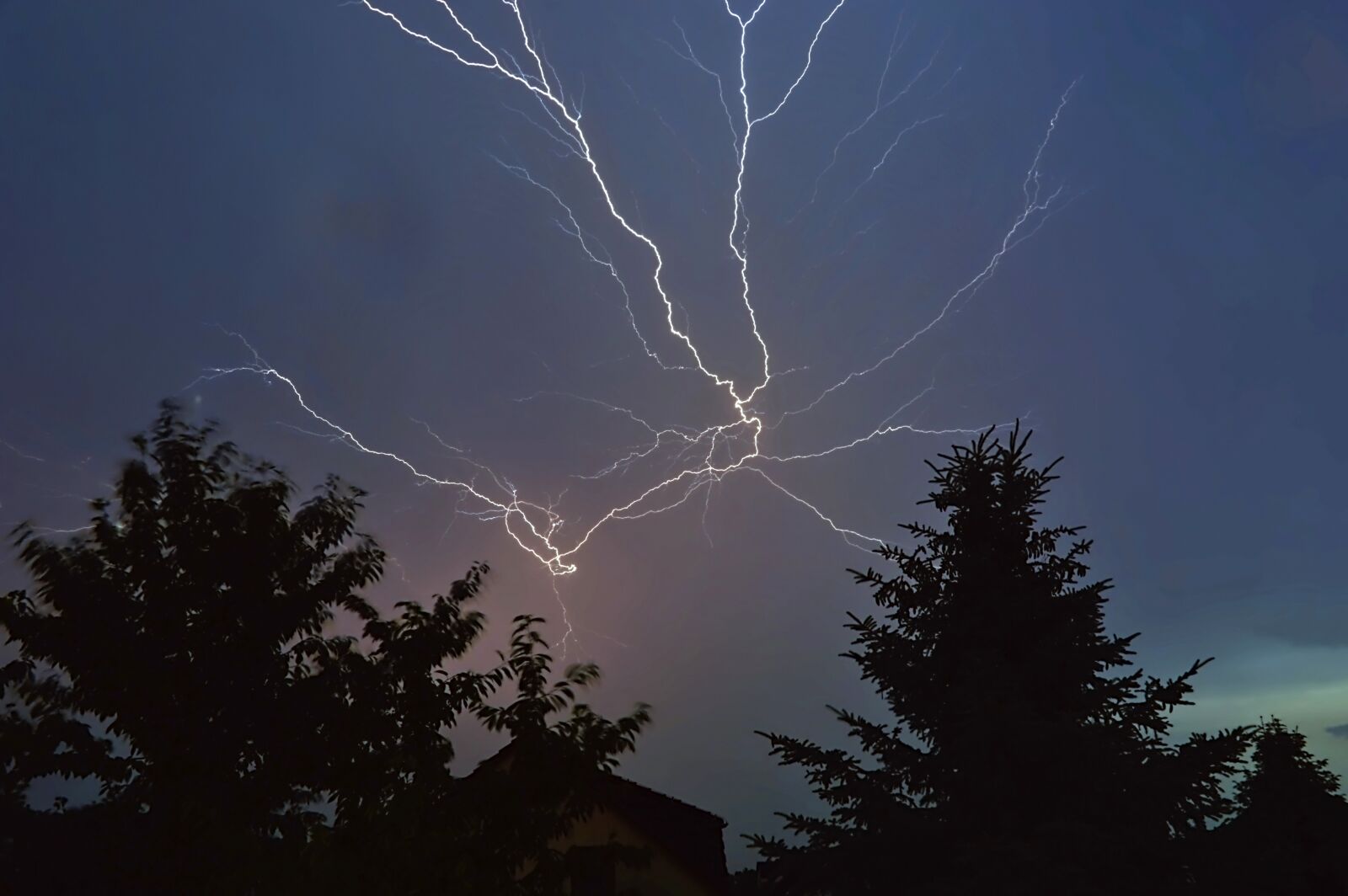Nikon D3200 sample photo. Flash, thunderstorm, sky photography