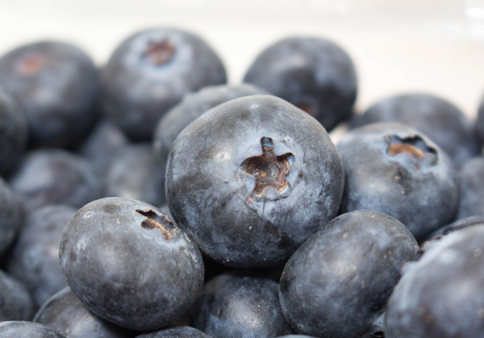 Canon EOS 700D (EOS Rebel T5i / EOS Kiss X7i) sample photo. Fruit, blueberry, juicy photography