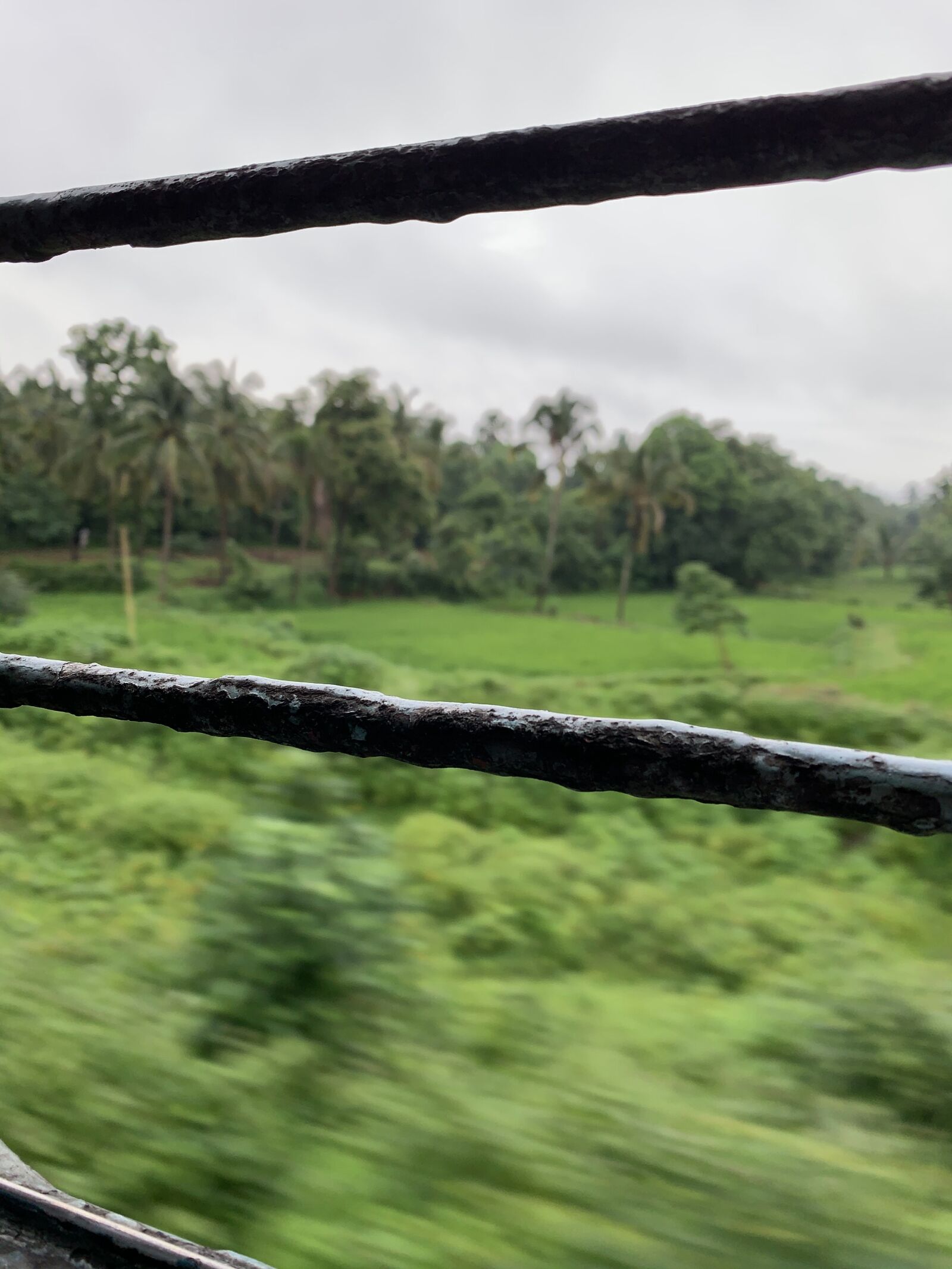 Apple iPhone XS Max + iPhone XS Max back dual camera 4.25mm f/1.8 sample photo. India, train, travel photography