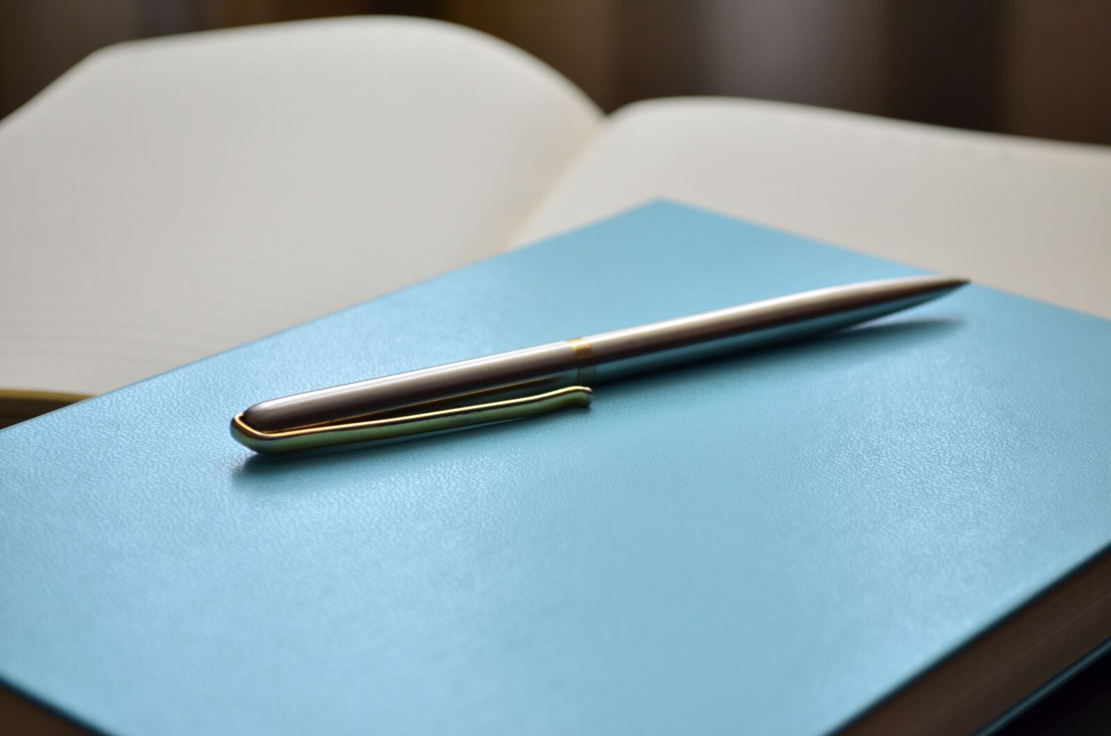 Nikon D5100 sample photo. Notebook, diary, pen photography
