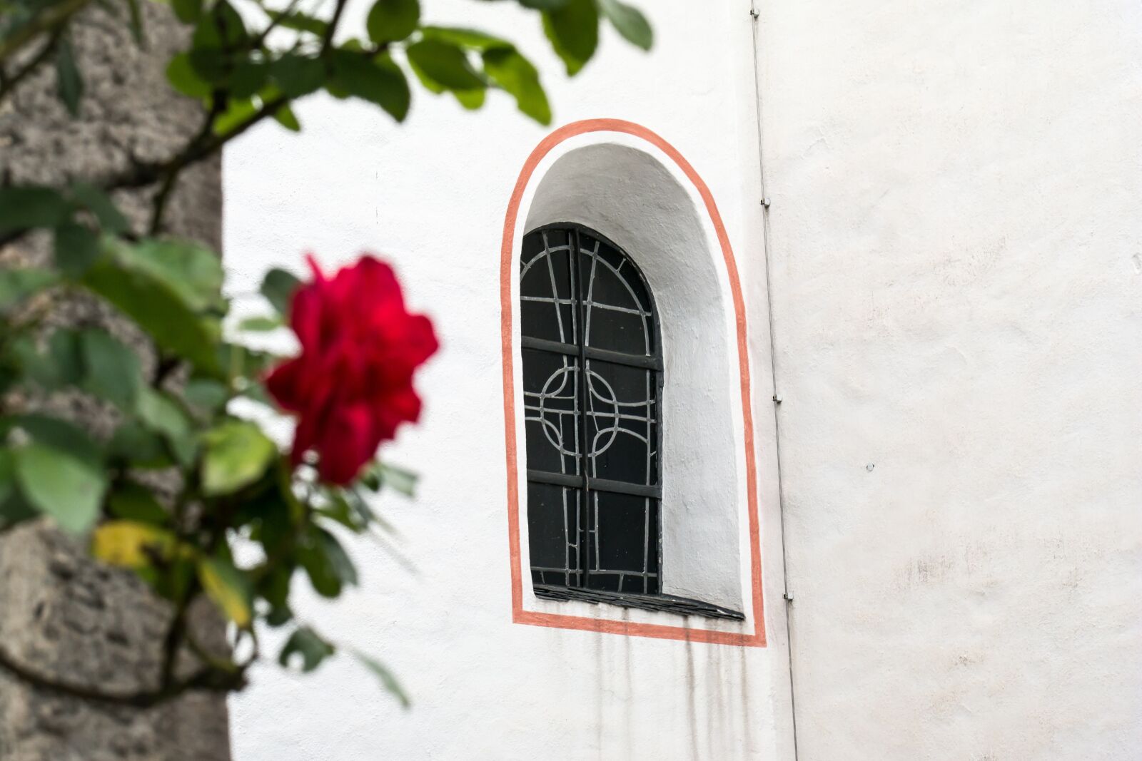 Samsung NX 50-200mm F4-5.6 ED OIS sample photo. Window, church, church window photography