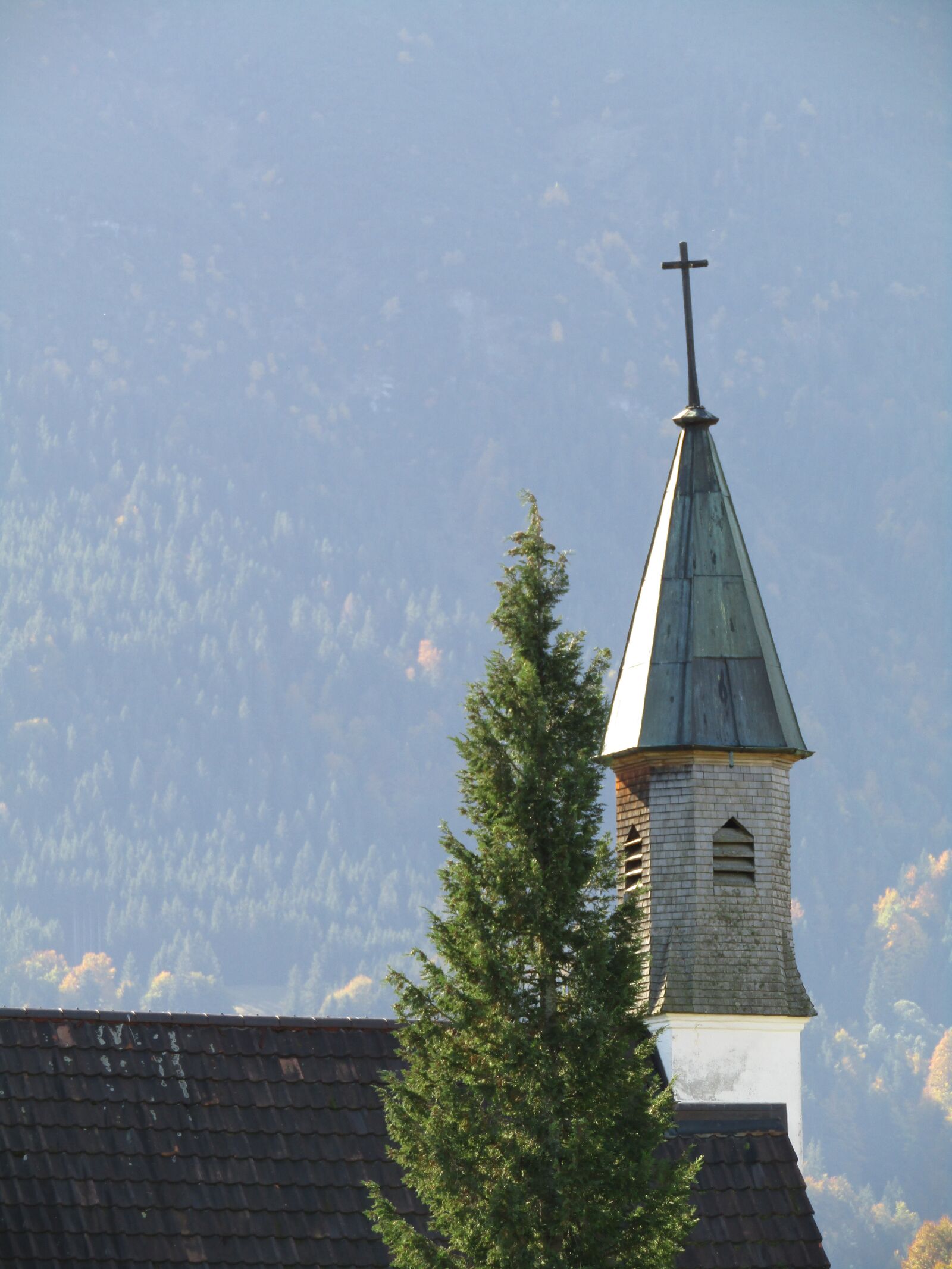 Canon POWERSHOT SX432 IS sample photo. Chapel, spire, tree photography