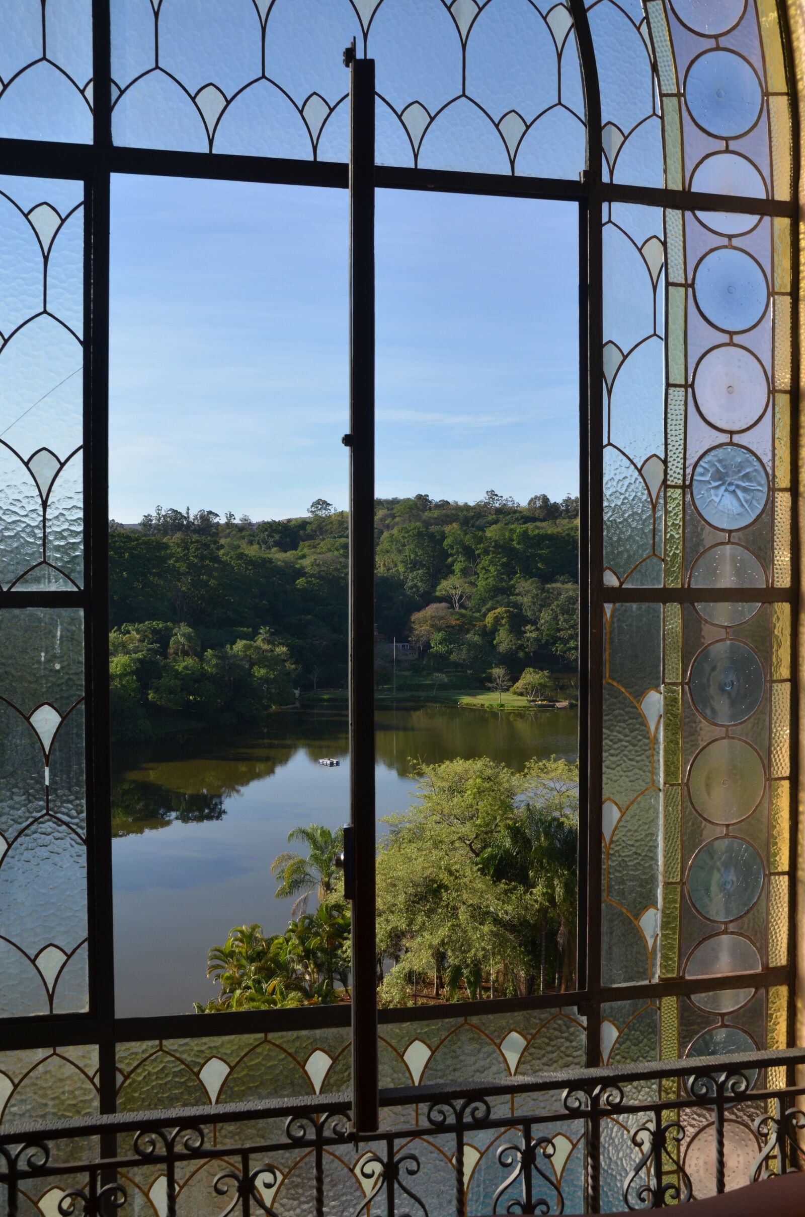 Nikon D7000 sample photo. Window, big hotel, araxá photography
