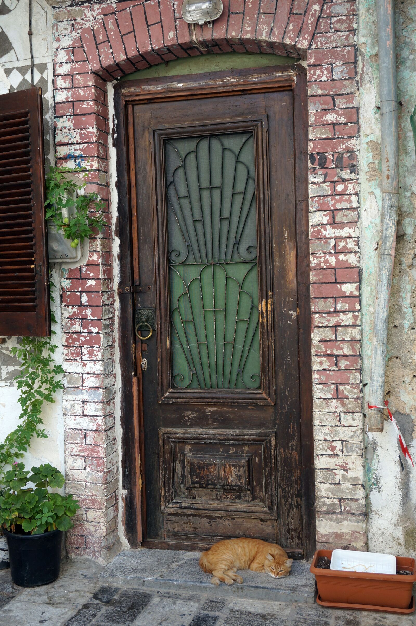 Sony Alpha NEX-5T sample photo. Old house, krot, greece photography