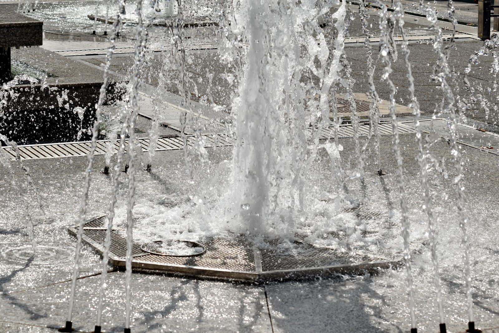 Nikon D5500 sample photo. Decorative, urban area, wet photography