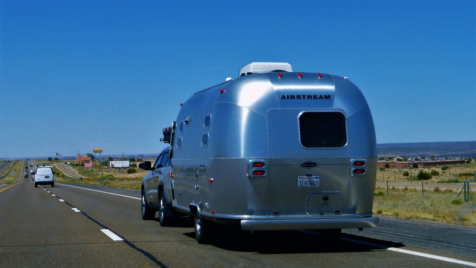 Panasonic Lumix DMC-ZS25 (Lumix DMC-TZ35) sample photo. Caravan, american, travel photography