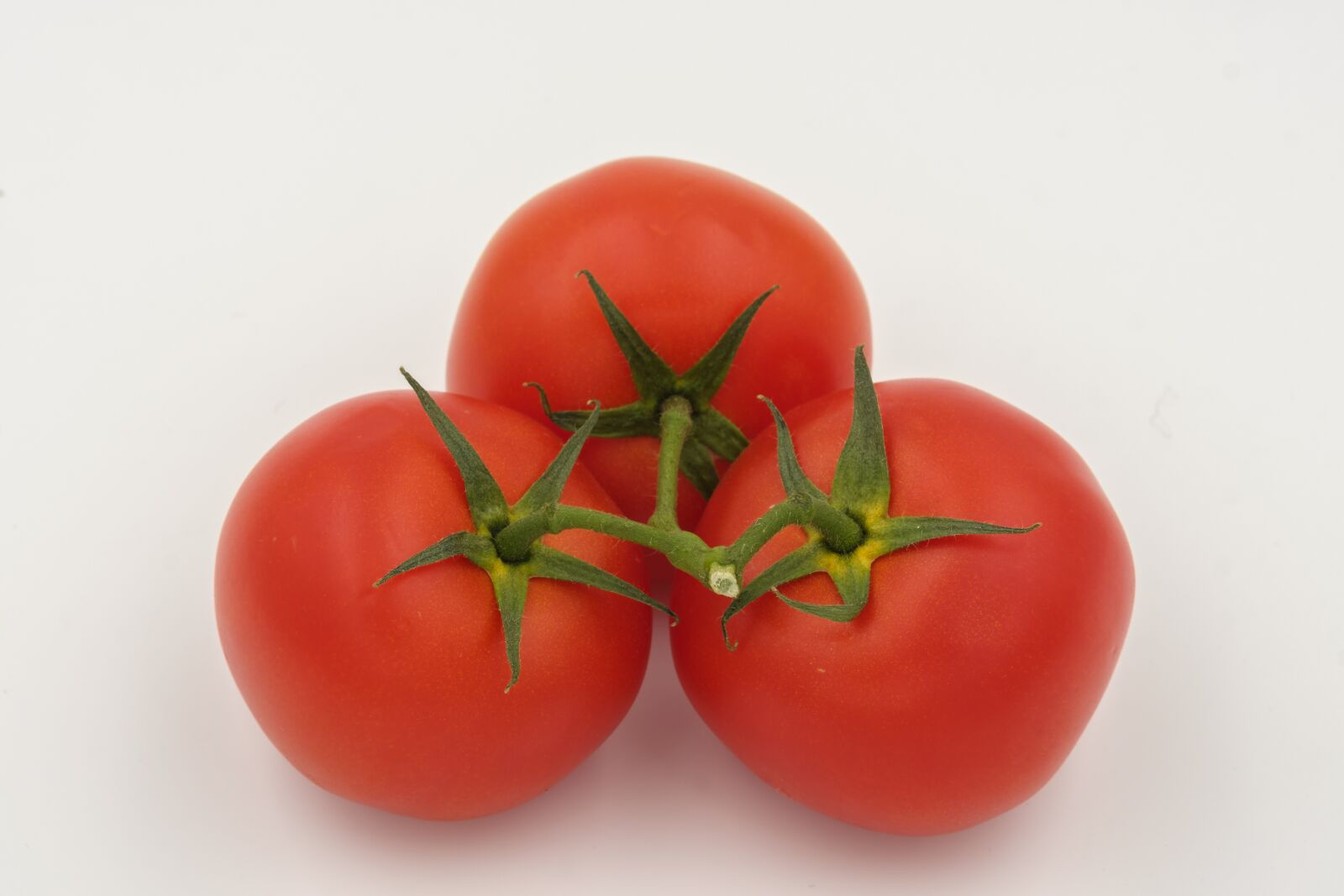 Fujifilm X-T2 + Fujifilm XF 80mm F2.8 R LM OIS WR Macro sample photo. Tomatoes, vegetables, on the photography