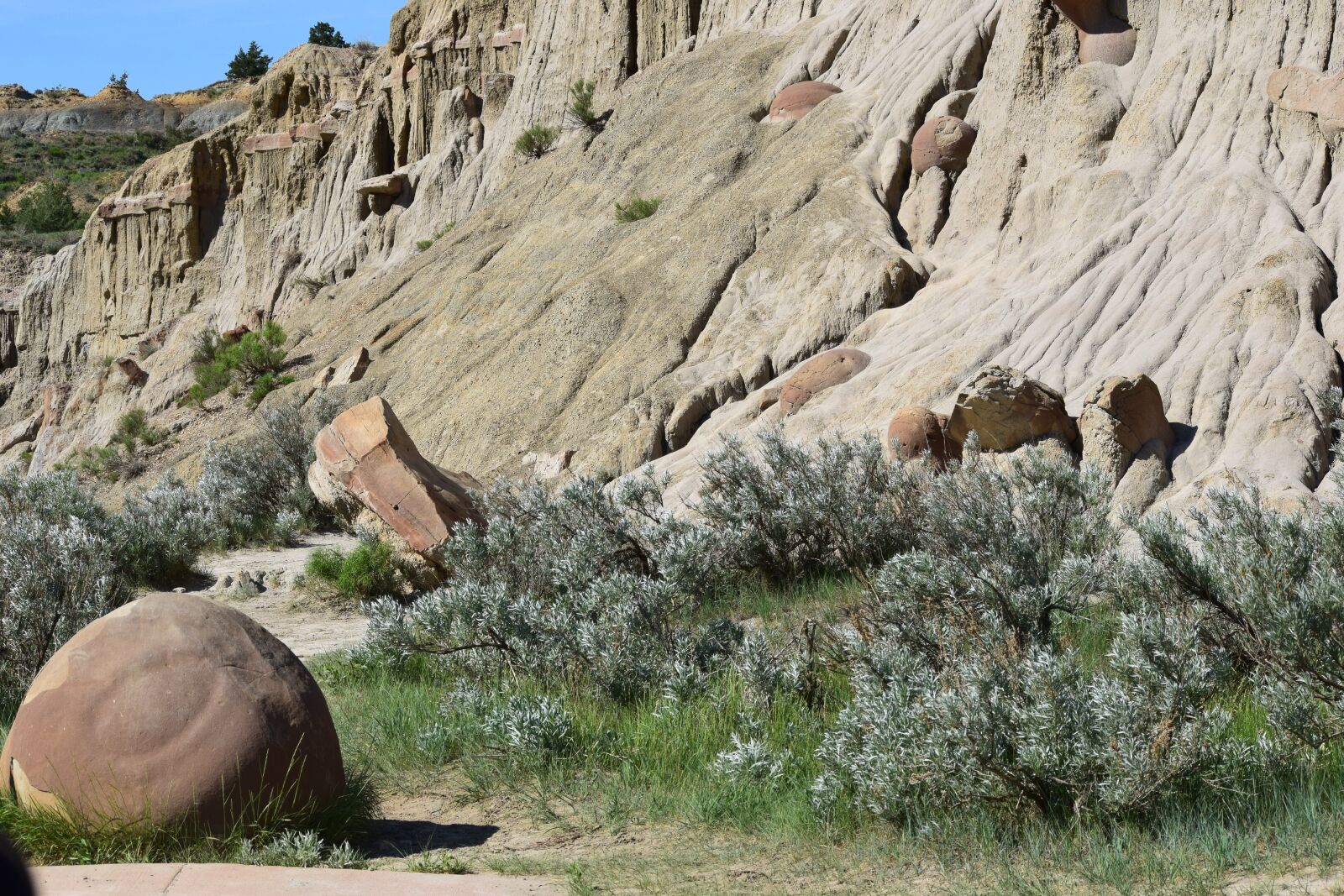 Nikon D3300 sample photo. Rocks, badlands, north dakota photography
