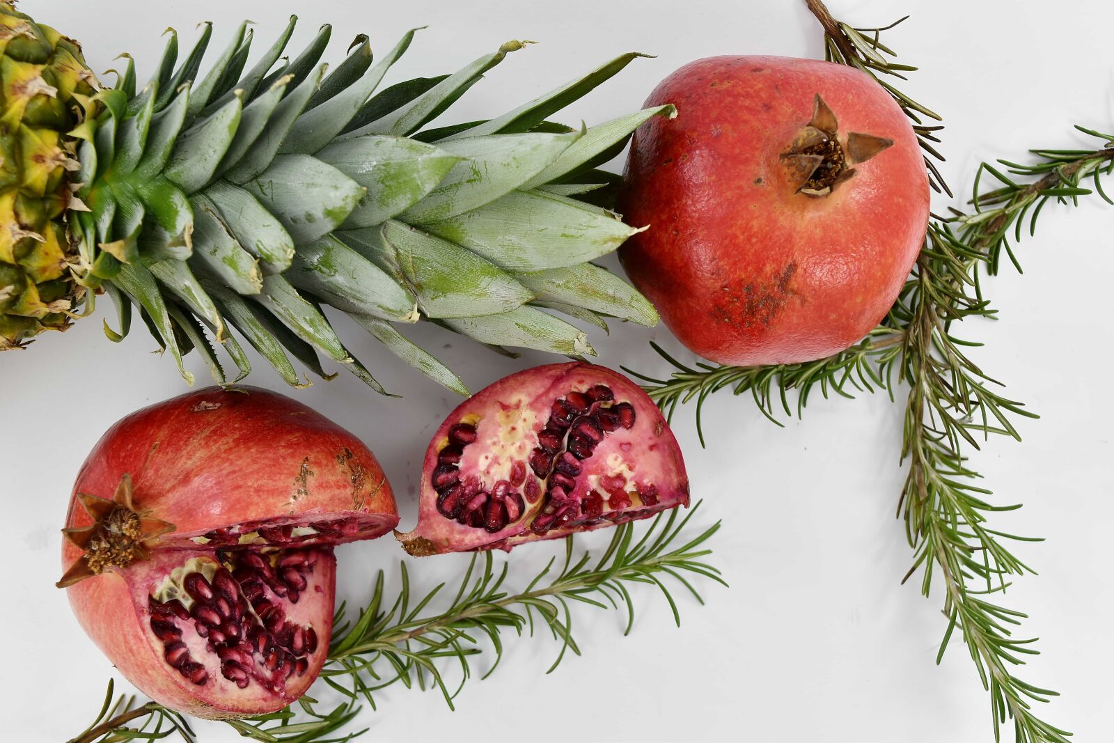 Nikon D5500 sample photo. Pineapple, spice, twig, fresh photography