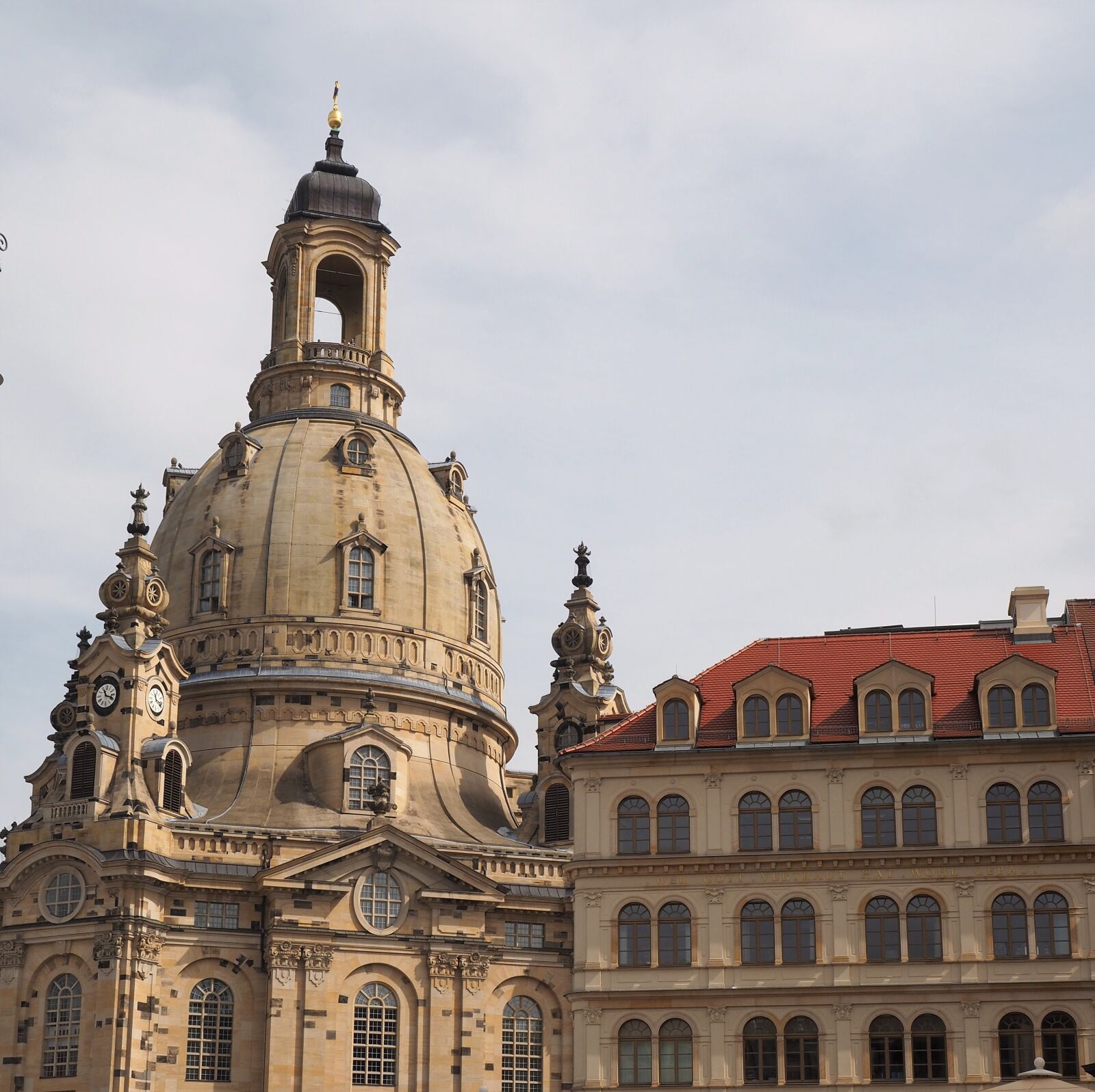 Olympus OM-D E-M10 II sample photo. Dresden, germany, frauenkirche photography