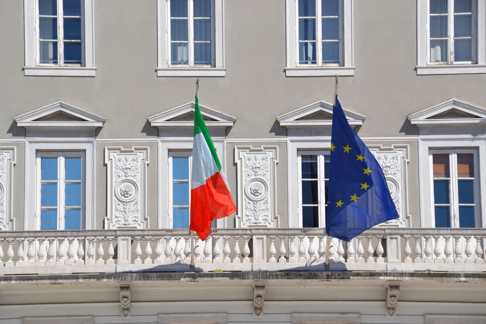 Nikon D3100 sample photo. Italy, trieste, city photography