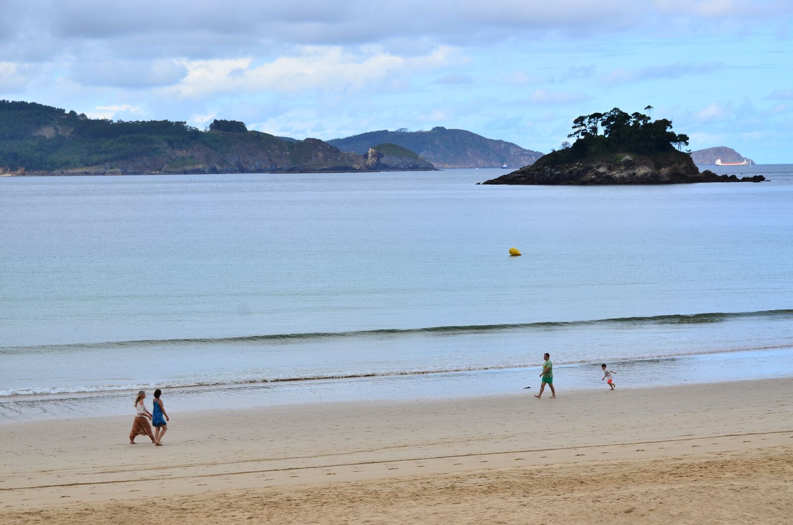 Nikon D7000 sample photo. Beach, galicia, sand photography