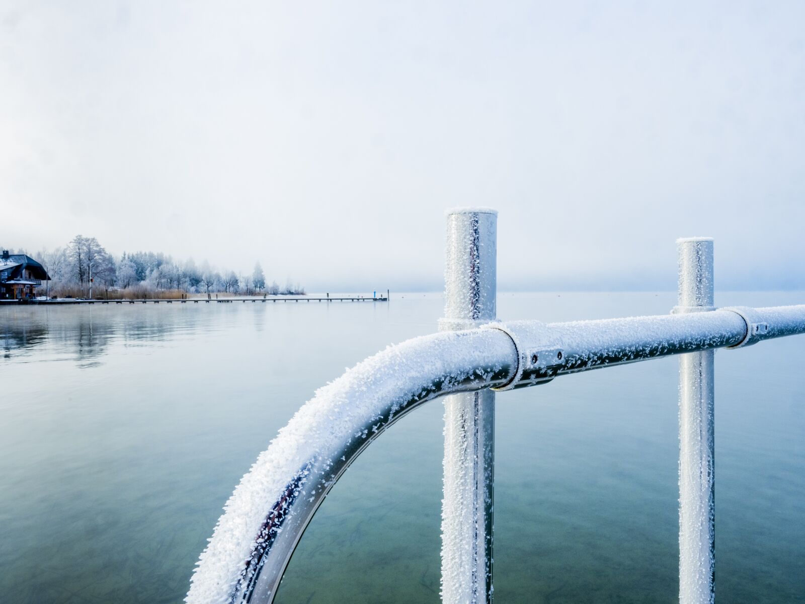 Olympus OM-D E-M5 II + Olympus M.Zuiko Digital ED 12-40mm F2.8 Pro sample photo. Ice, frost, landscape photography
