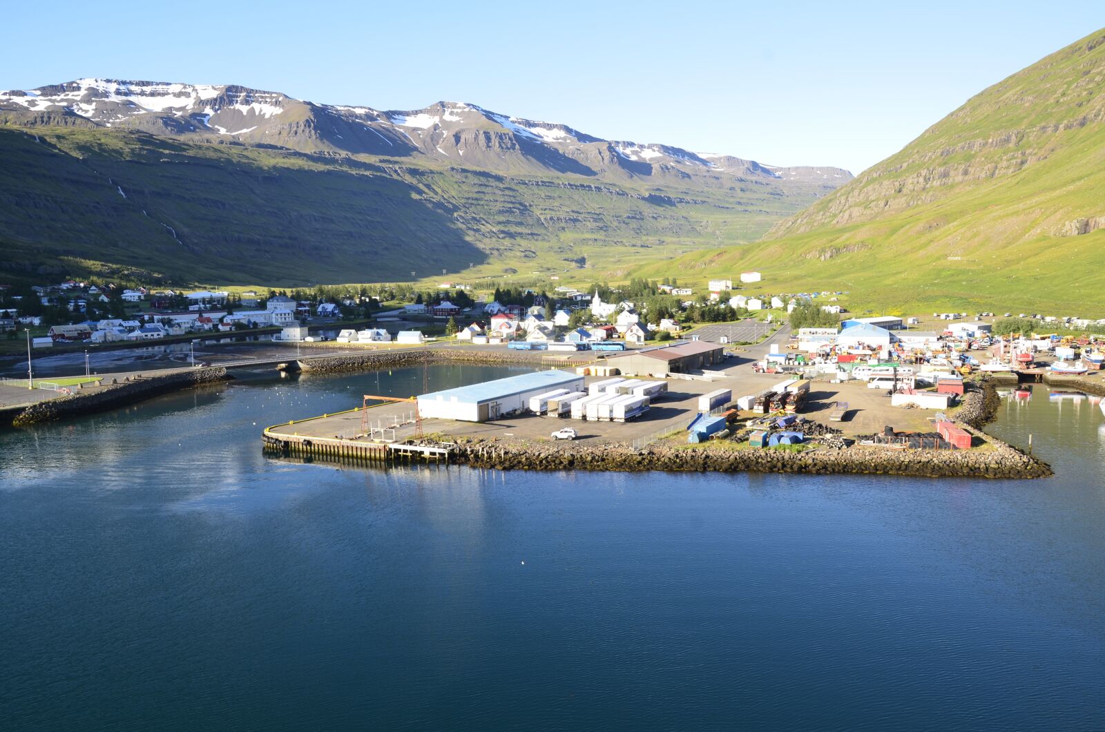 Nikon D7000 sample photo. Iceland, seydisfjordur, volvanic island photography