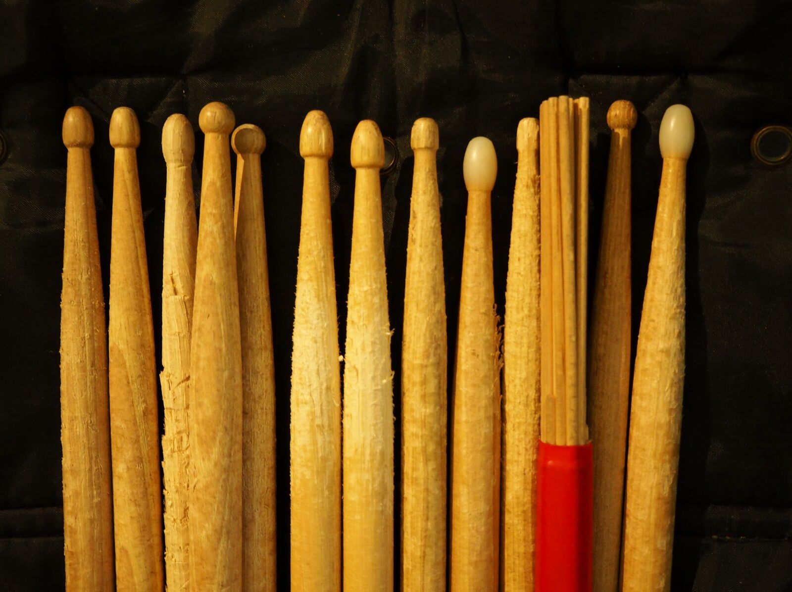 Olympus OM-D E-M10 sample photo. Drum, music, drums photography