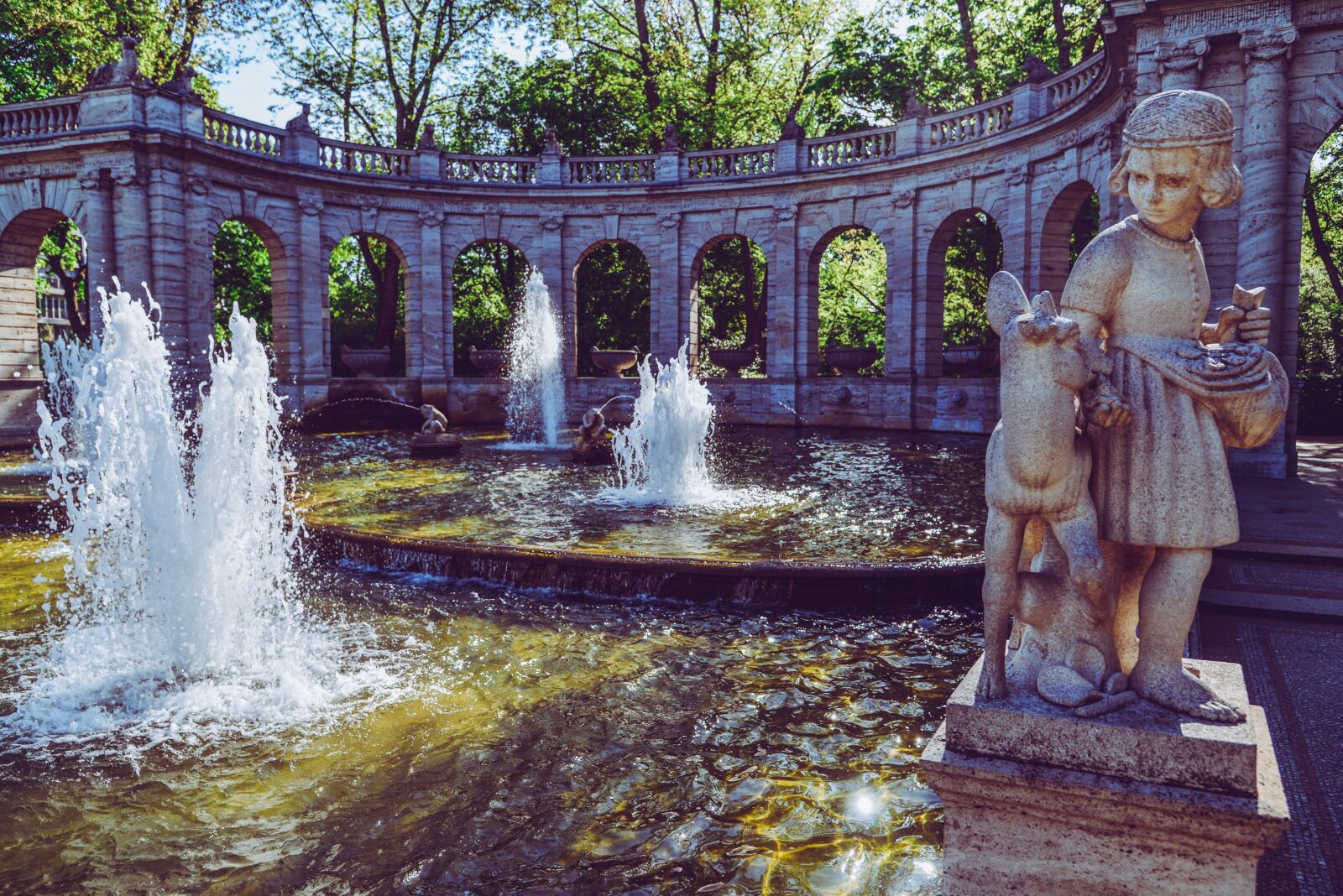 Nikon D610 sample photo. Fountain, fairy fountain, berlin photography