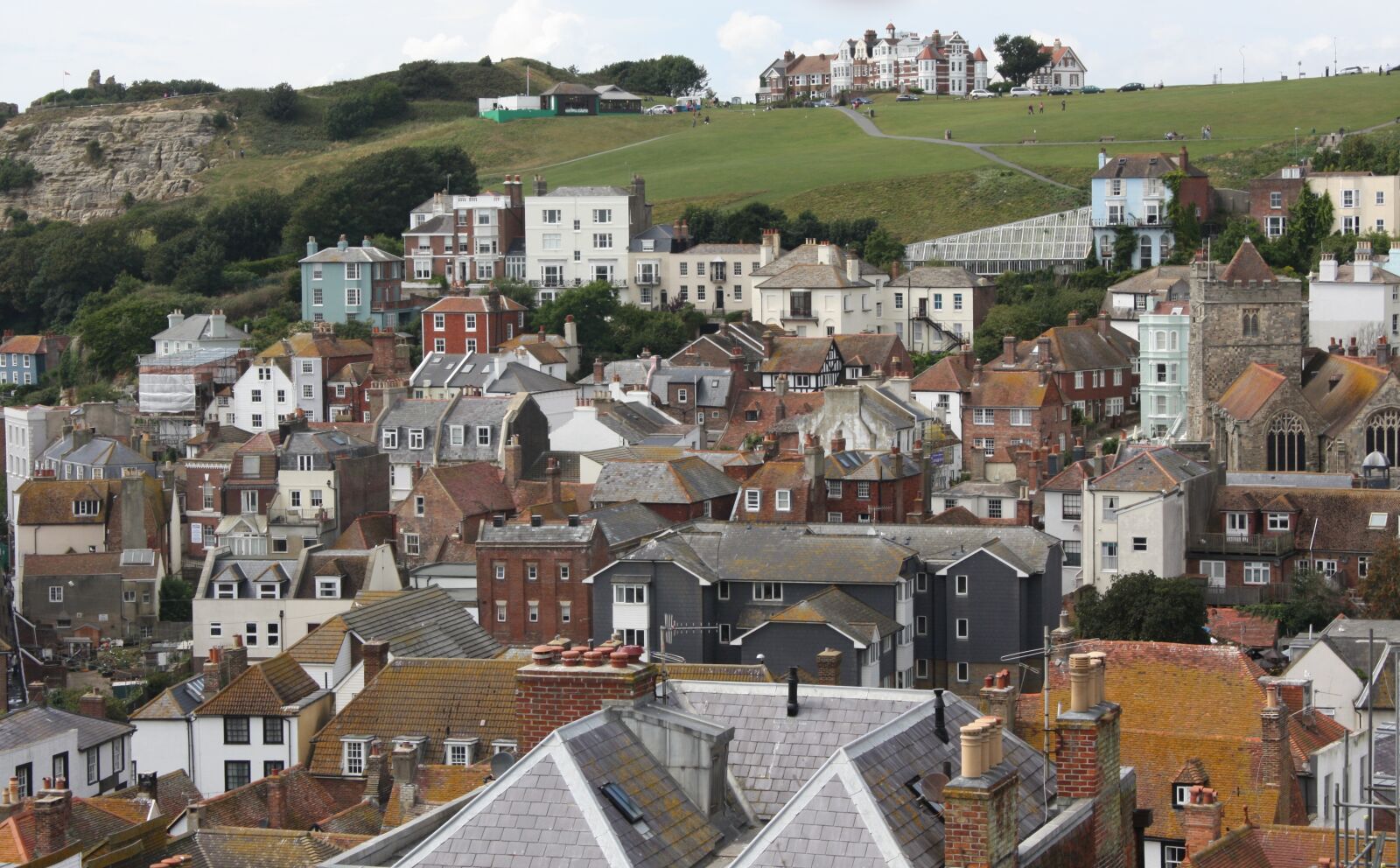 Canon EOS 450D (EOS Rebel XSi / EOS Kiss X2) sample photo. Hastings, uk, houses photography