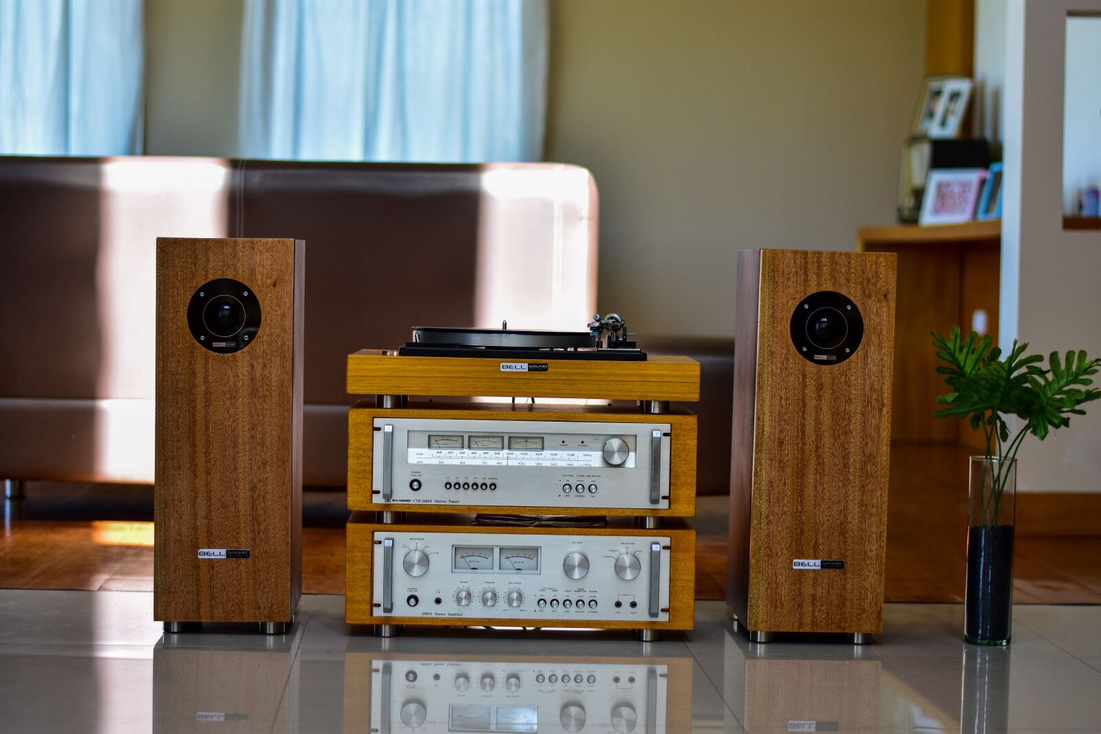 Nikon D3400 sample photo. Speakers, wood, elegant photography