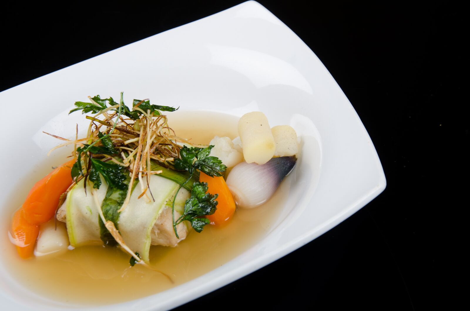 Nikon D7000 sample photo. Asopado, soup, wanton photography