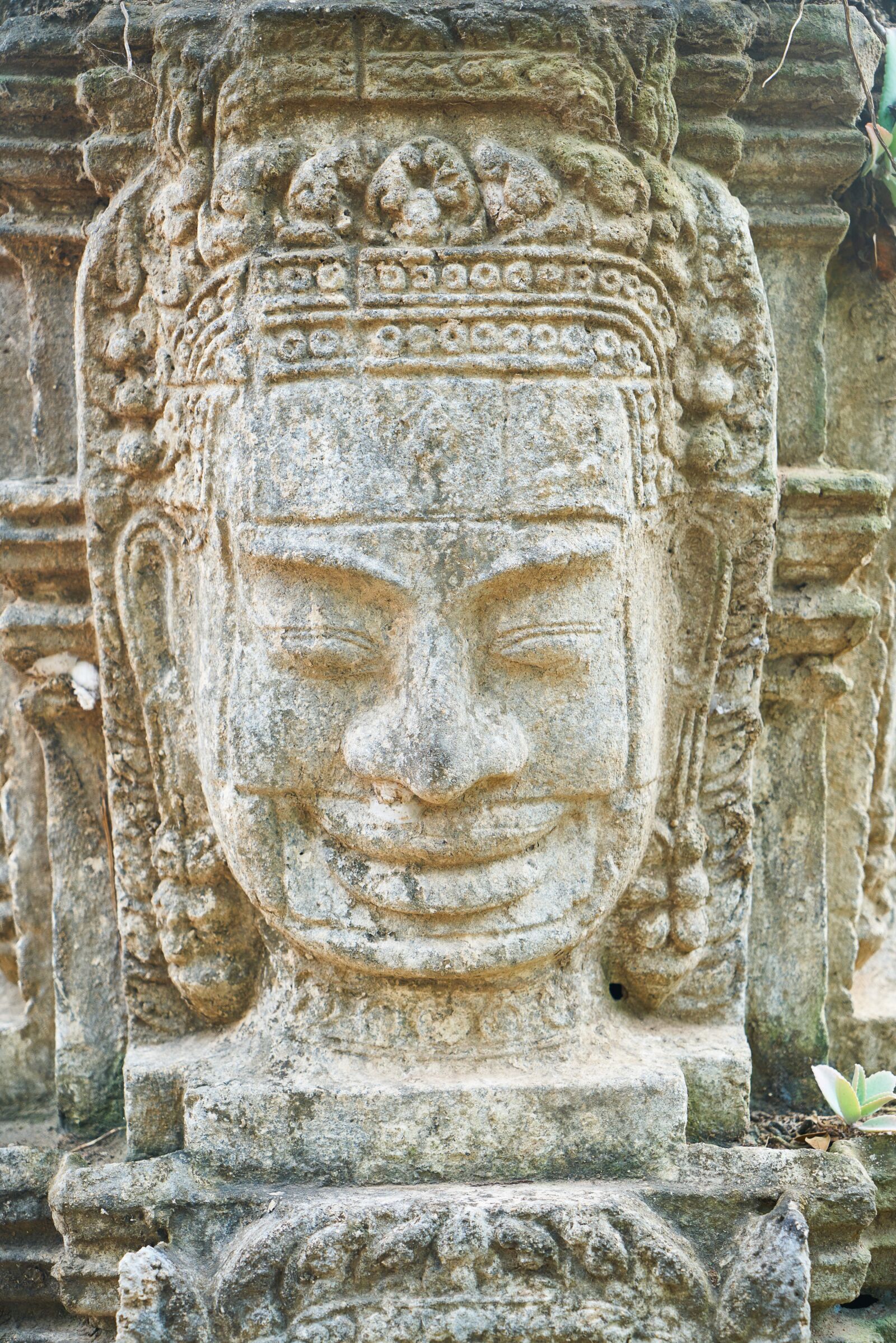 Sony a7R II sample photo. Cambodia, on, temple photography