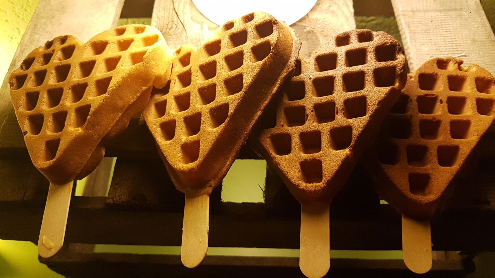 Samsung Galaxy S7 sample photo. Heart, waffles, waffle photography