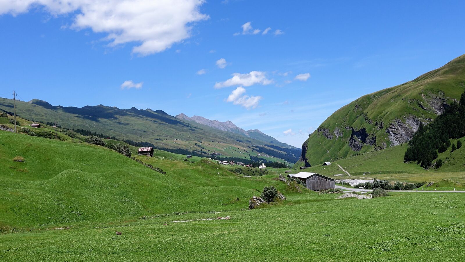 Sony Cyber-shot DSC-RX100 IV sample photo. Nature, mountain landscape, green photography