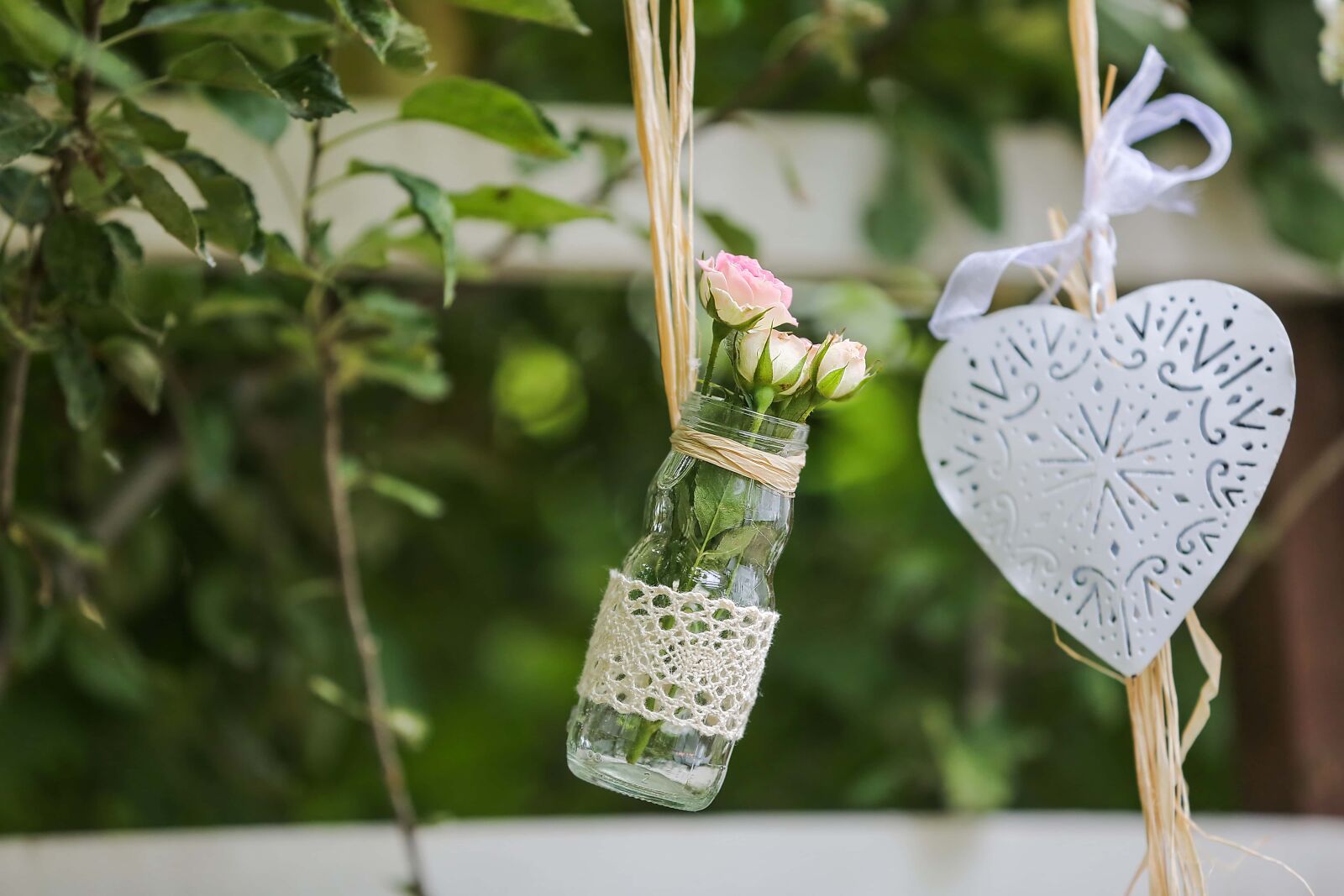 Canon EF 70-200mm F2.8L IS II USM sample photo. Hanging, still life, jar photography