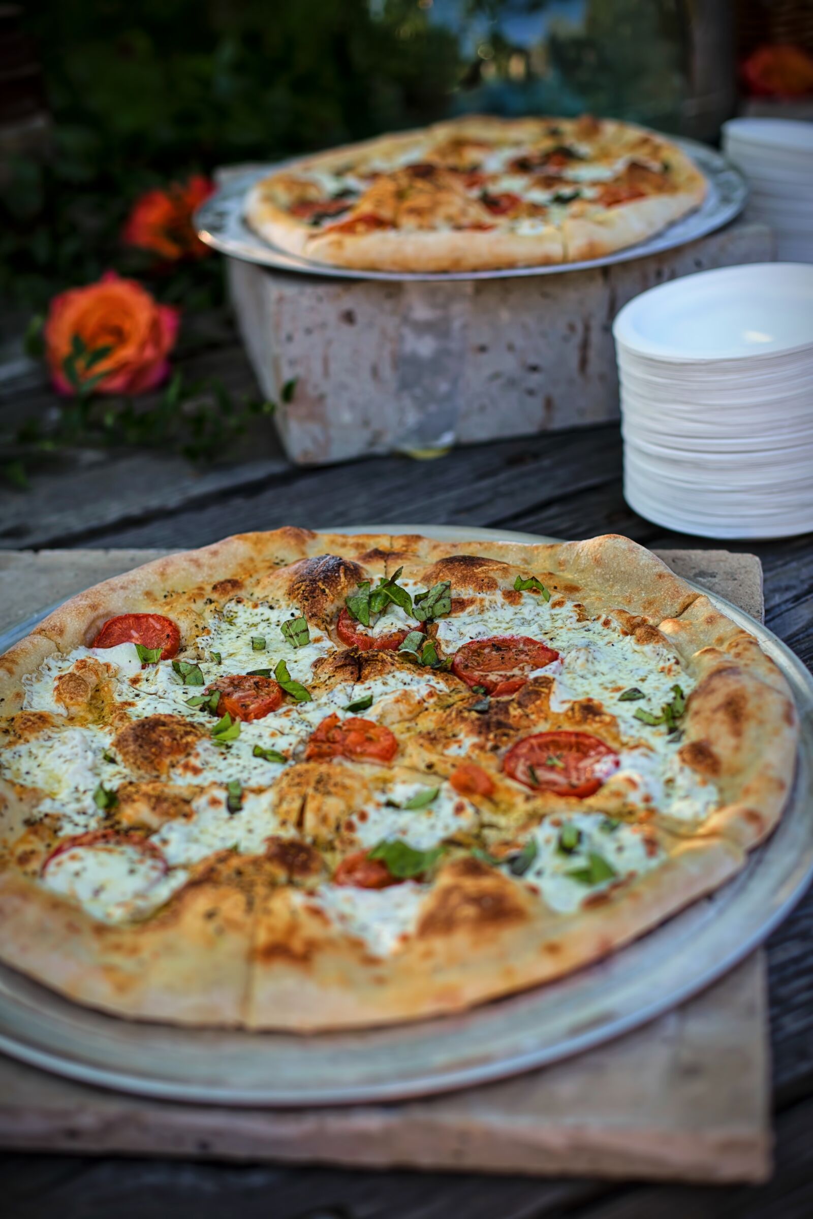 Canon EF 50mm F1.4 USM sample photo. Pizza, pie, whole photography