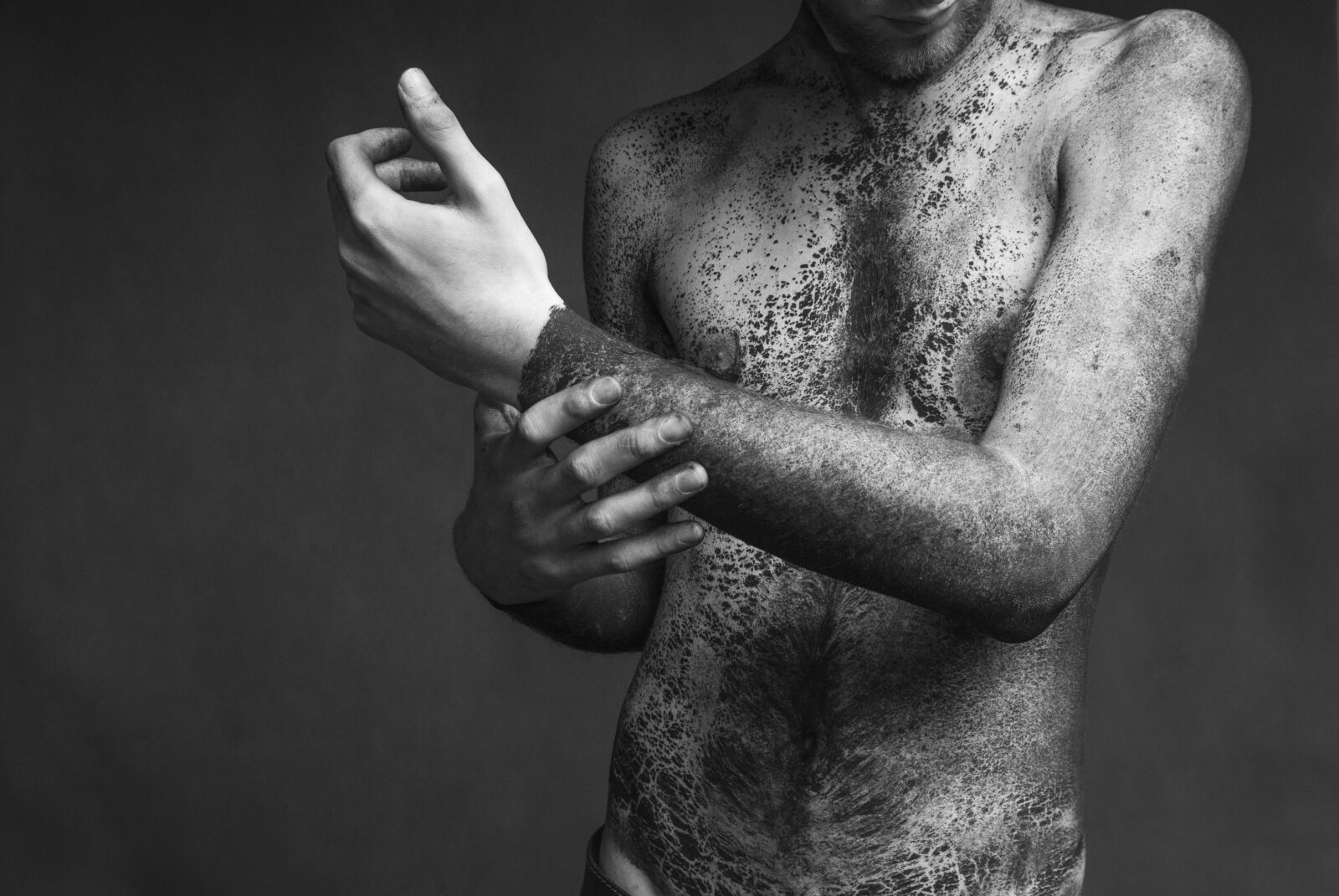 Nikon D200 sample photo. Rustic, human, hands photography