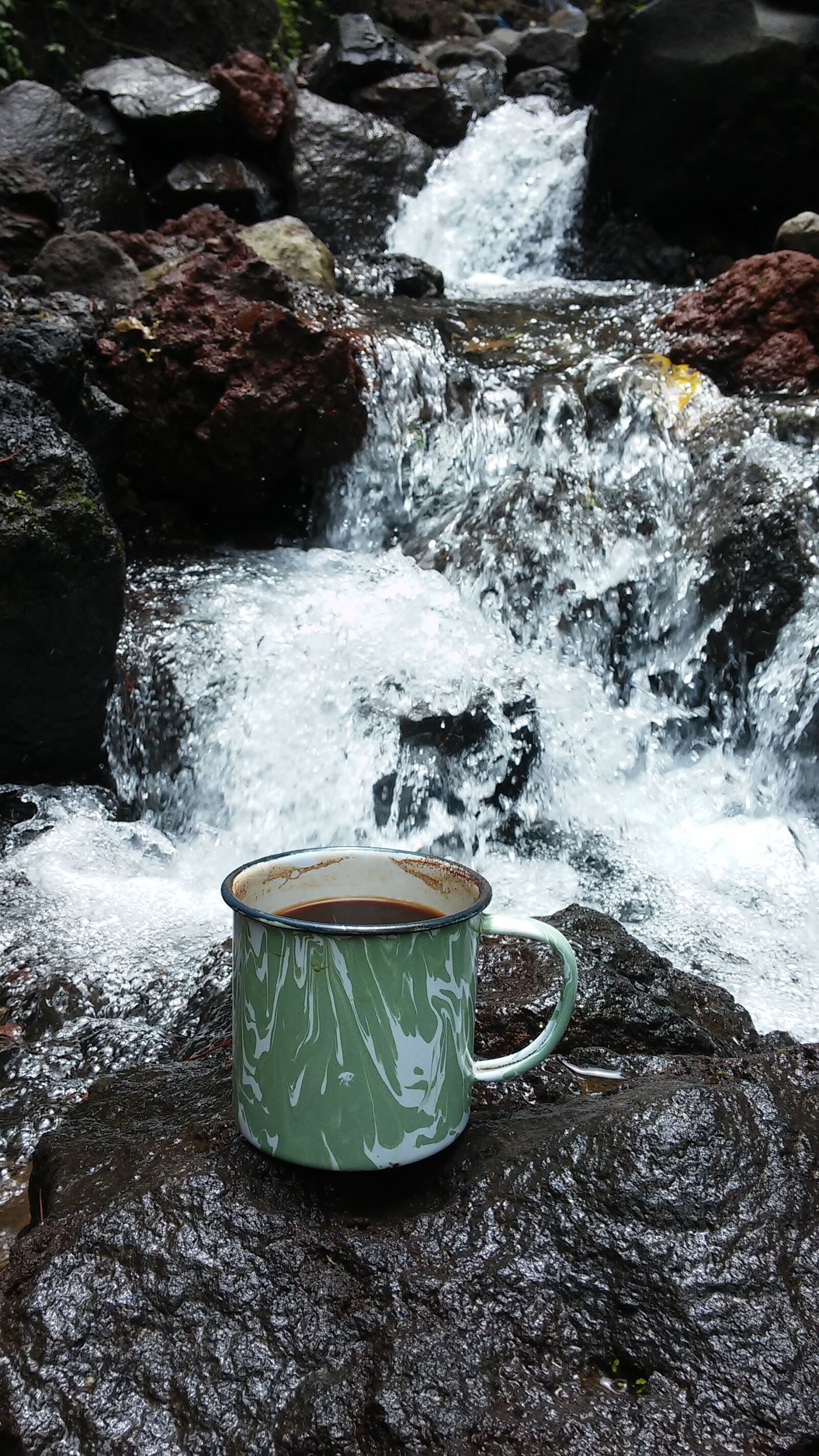 LG G2 MINI sample photo. Coffee, river, water photography