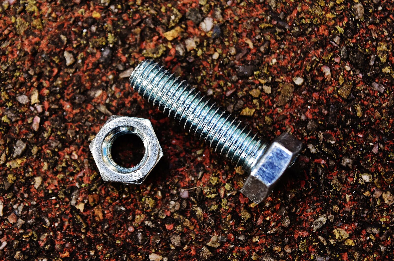 Nikon D7200 sample photo. Screw, nuts, hex bolt photography